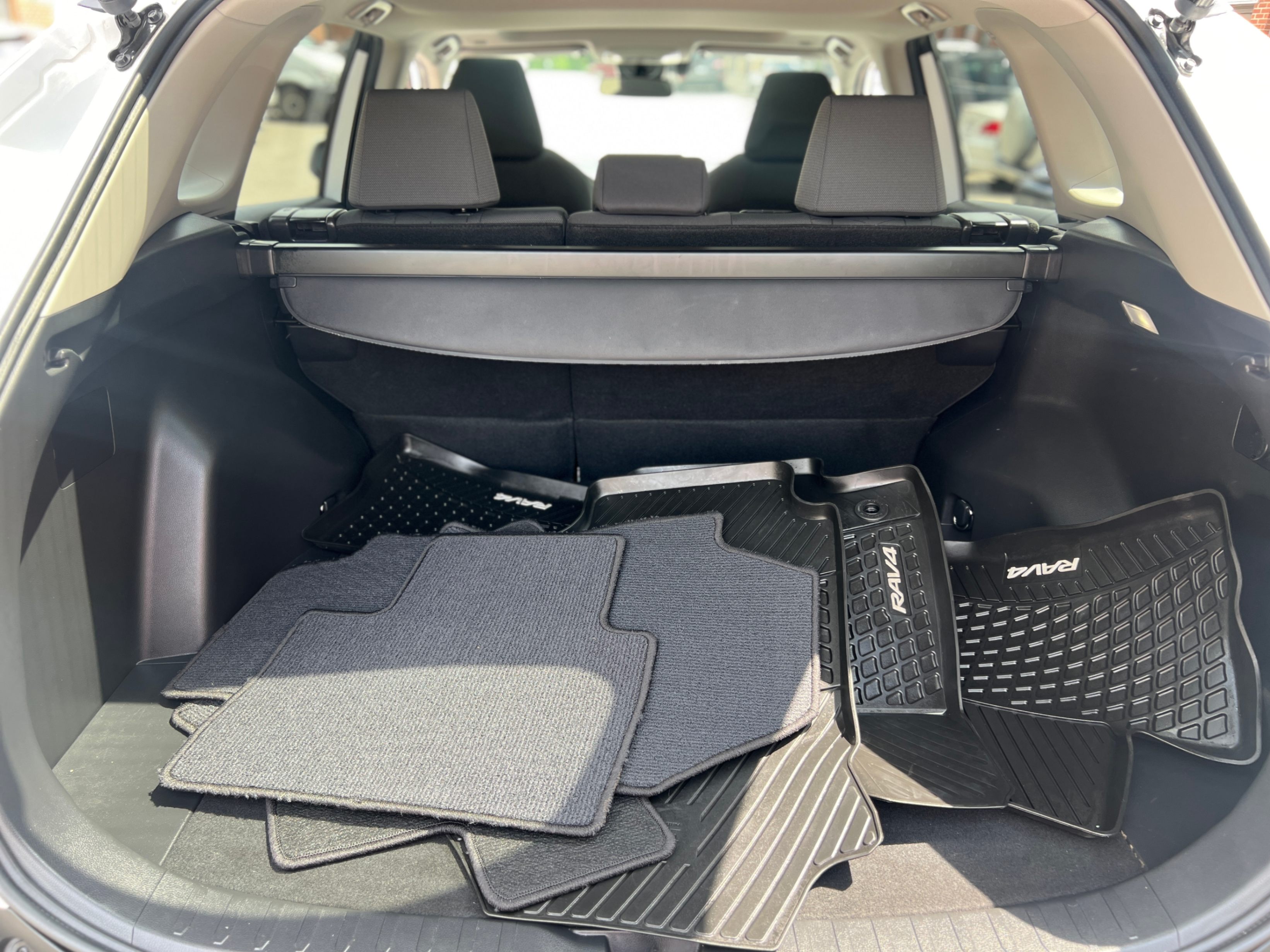 /crownautomobile/2023-Toyota-RAV4-5929924311237575.jpg