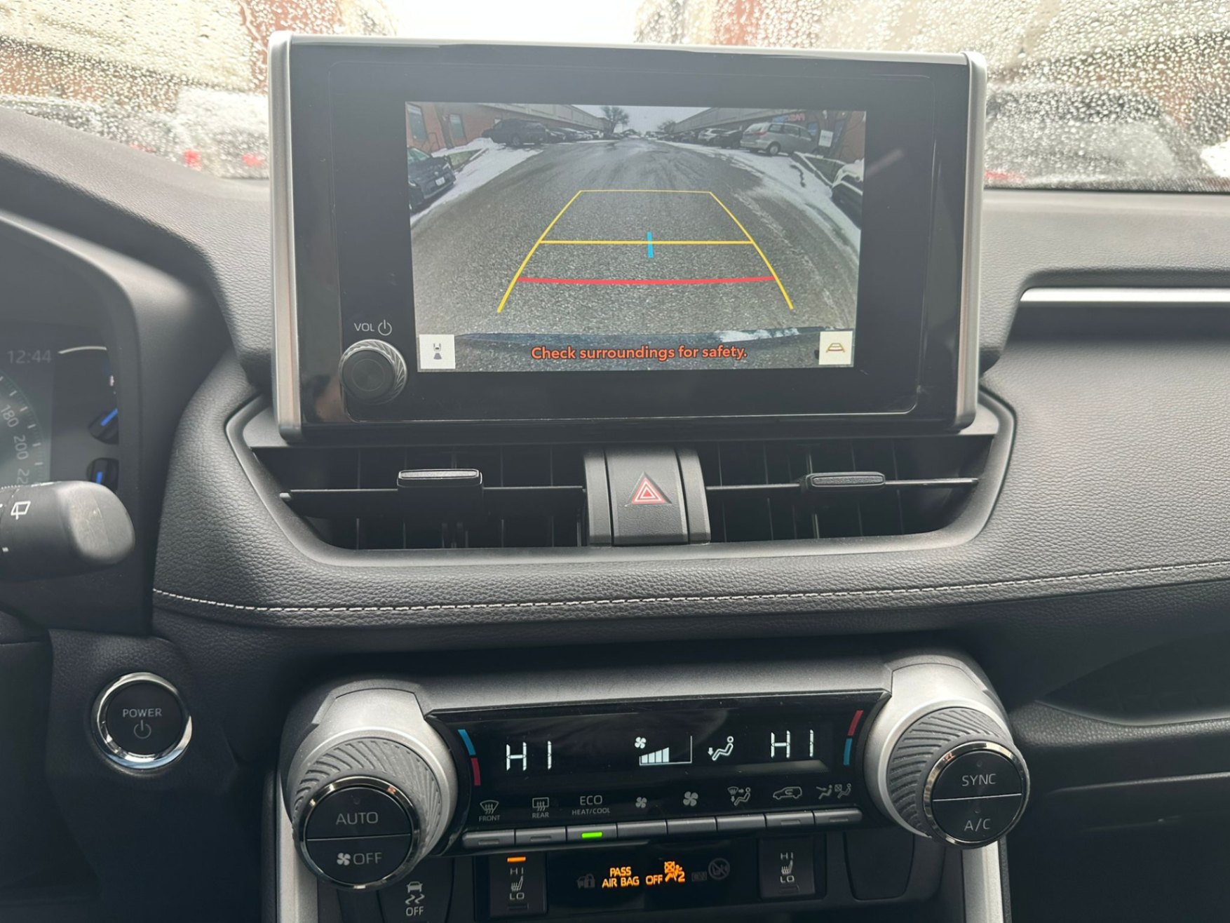 /crownautomobile/2023-Toyota-RAV4-6451669489520448.jpg