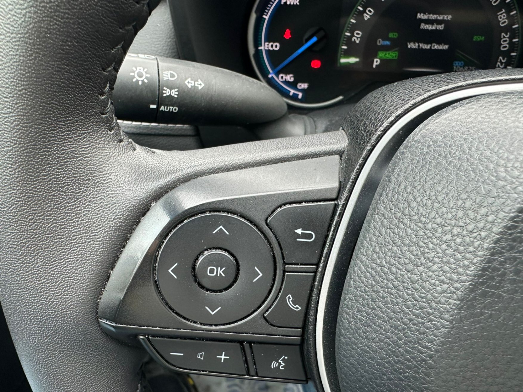 /crownautomobile/2023-Toyota-RAV4-649785649267234.jpg