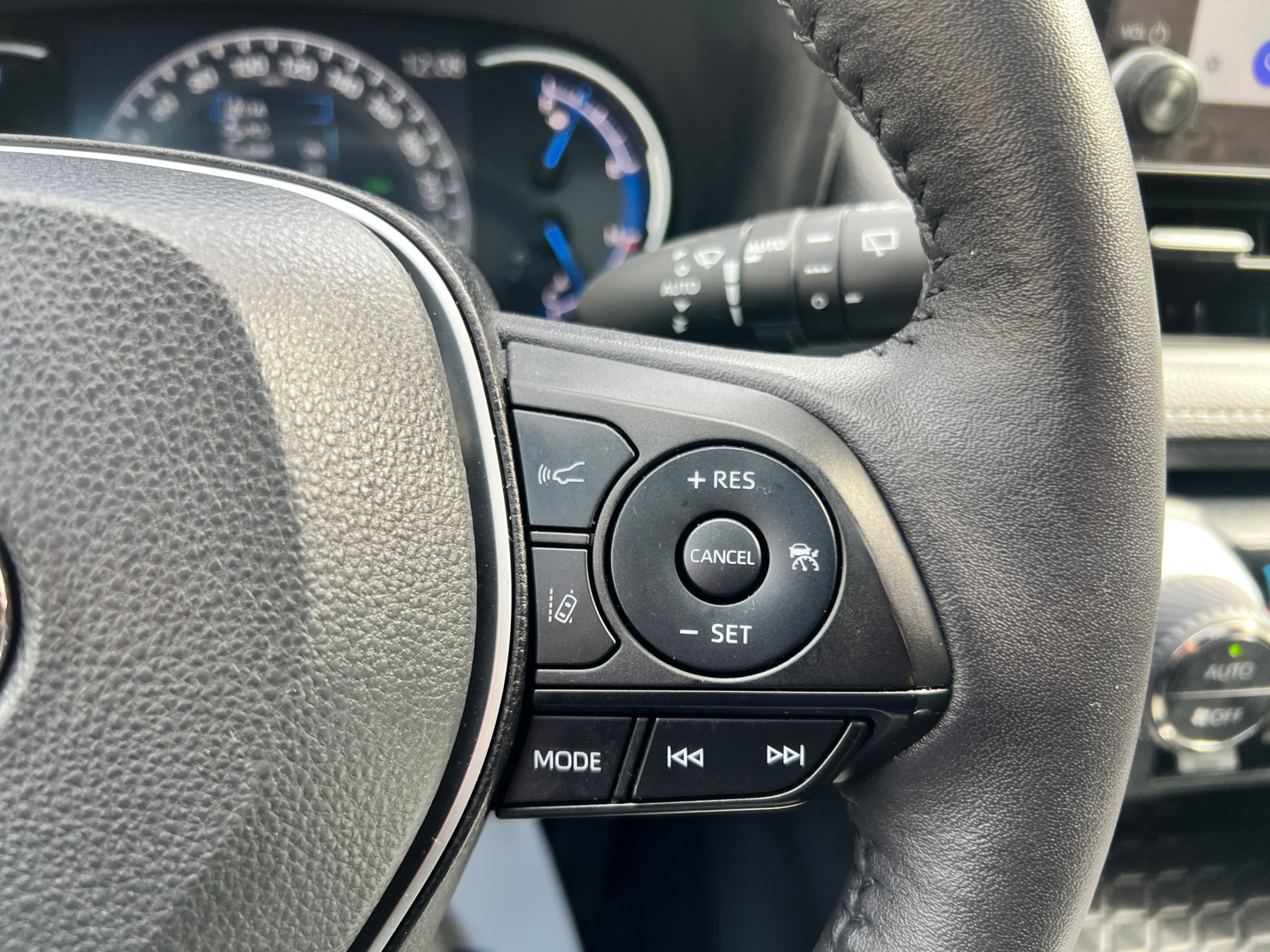 /crownautomobile/2023-Toyota-RAV4-6940305996509479.jpg