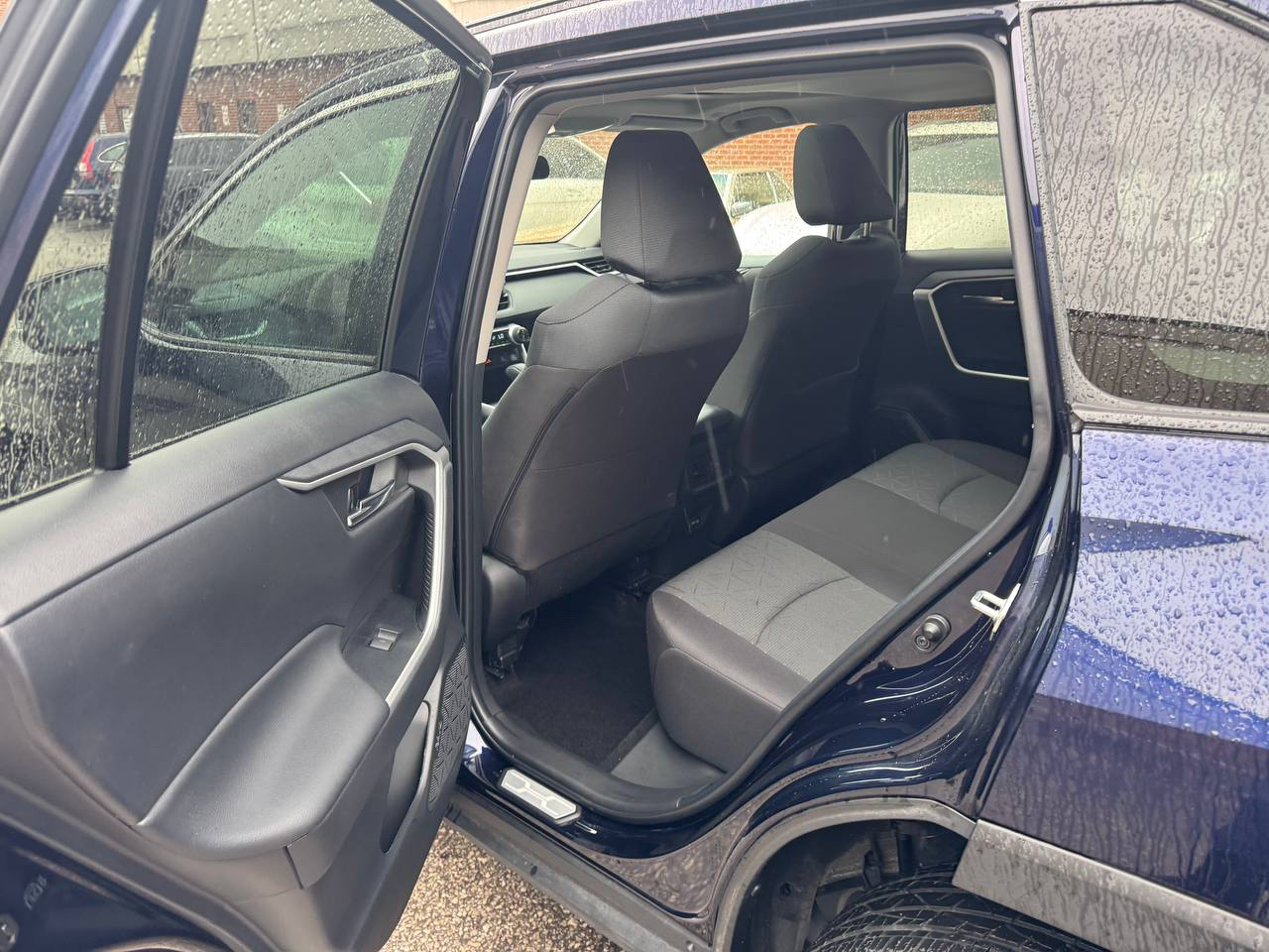 /crownautomobile/2023-Toyota-RAV4-7271938803394196.jpg