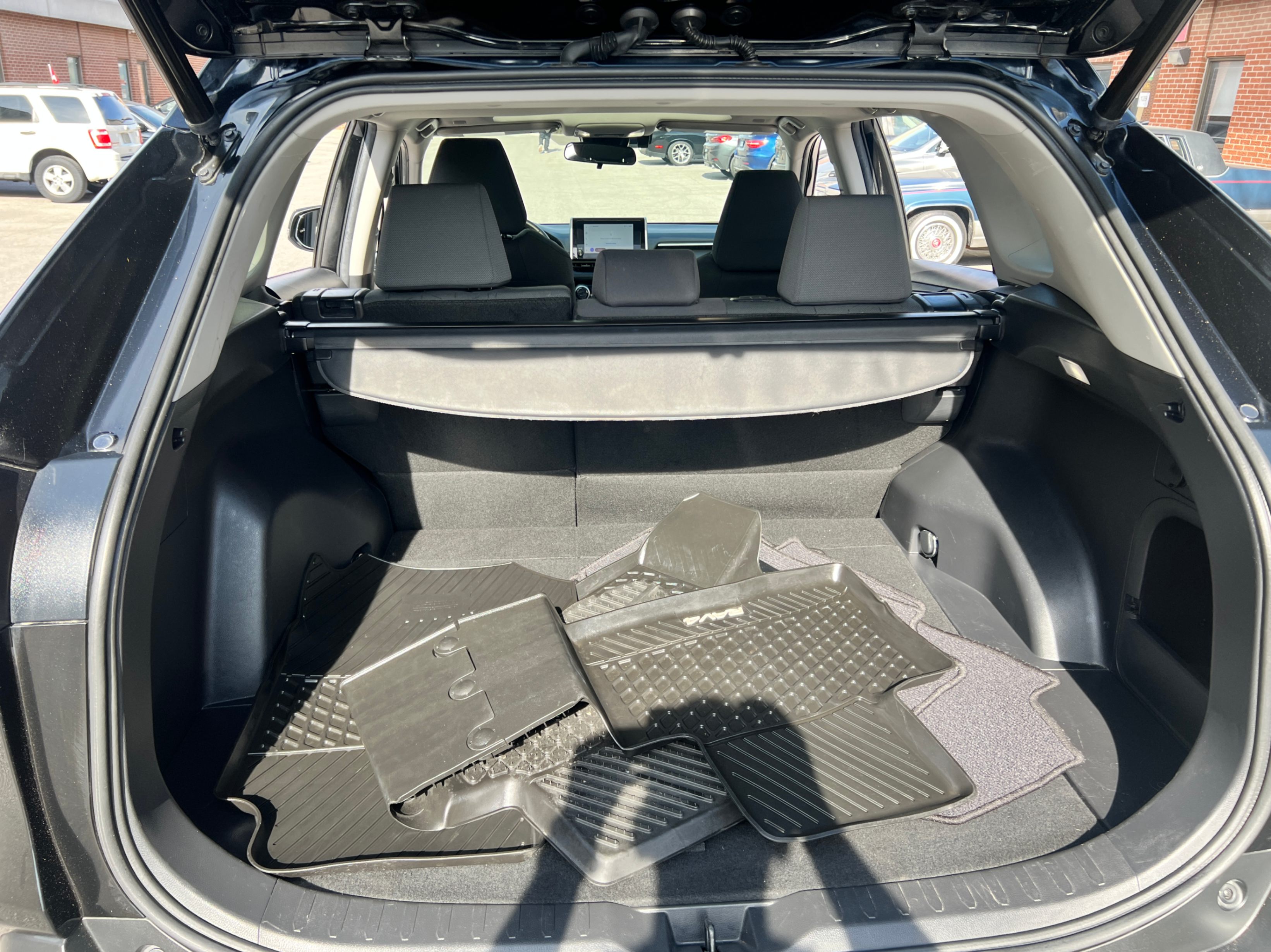 /crownautomobile/2023-Toyota-RAV4-8056925639736714.jpg