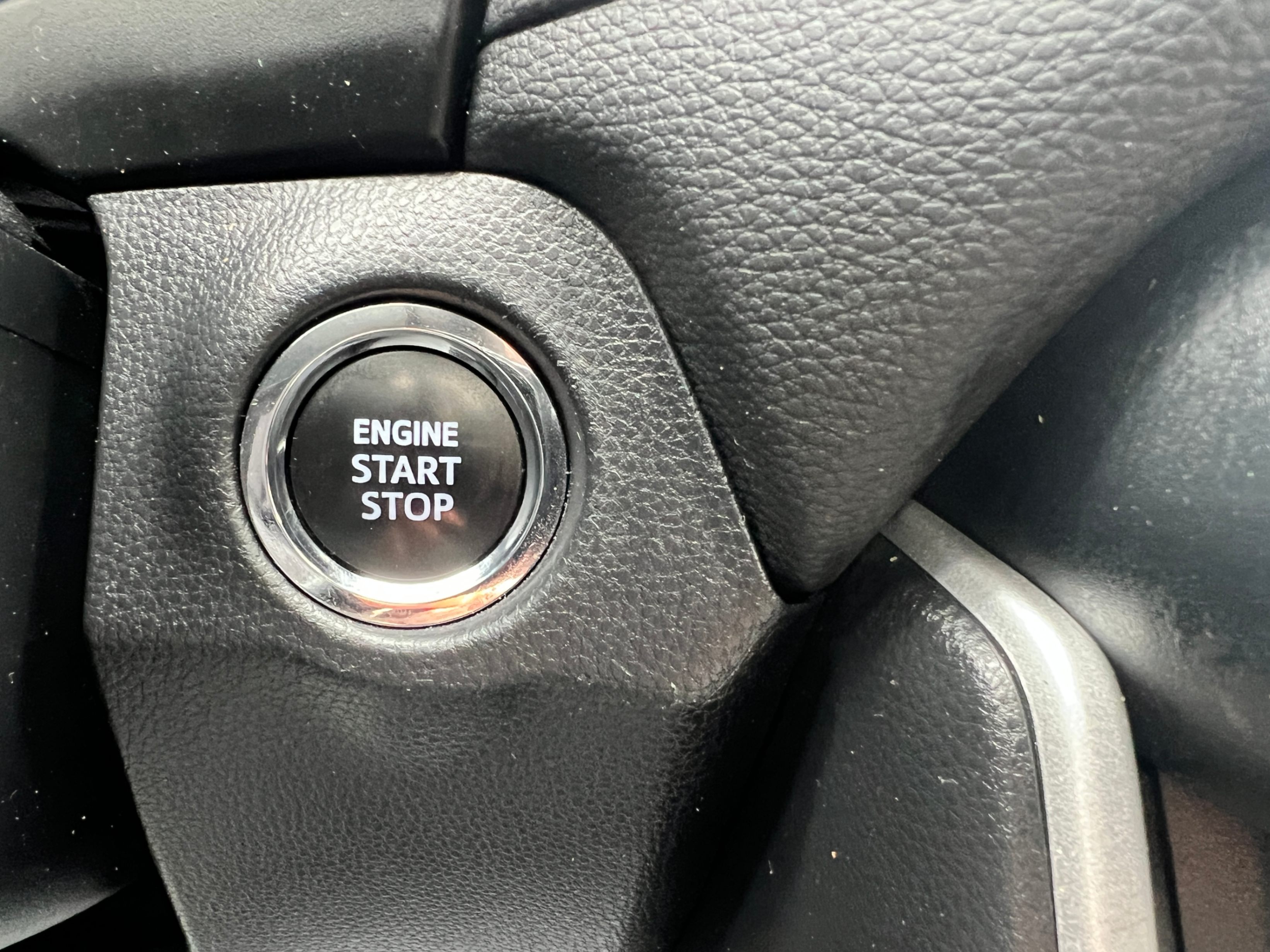 /crownautomobile/2023-Toyota-RAV4-9147627001008038.jpg