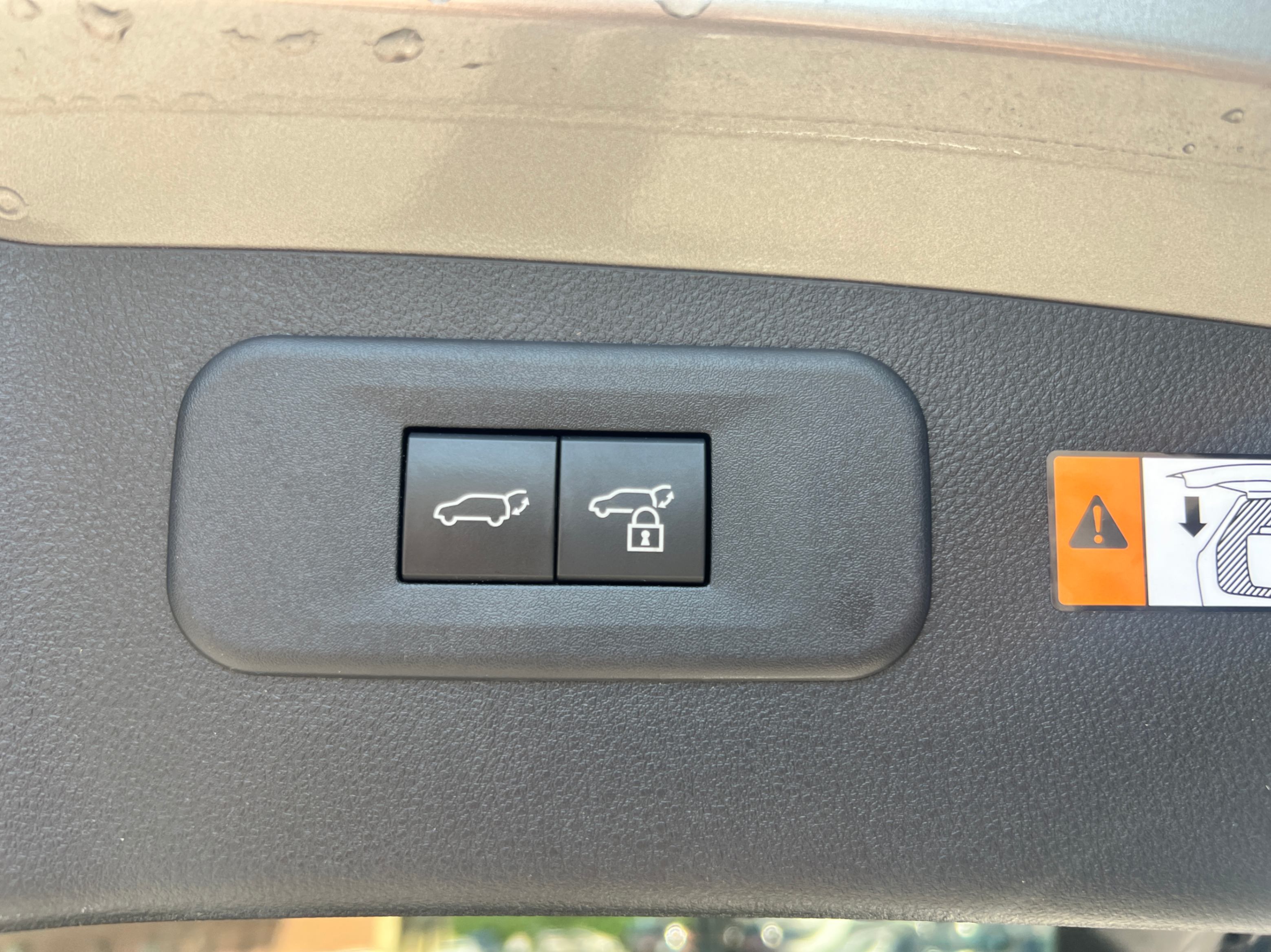 /crownautomobile/2024-Lexus-NX-3098451695453568.jpg