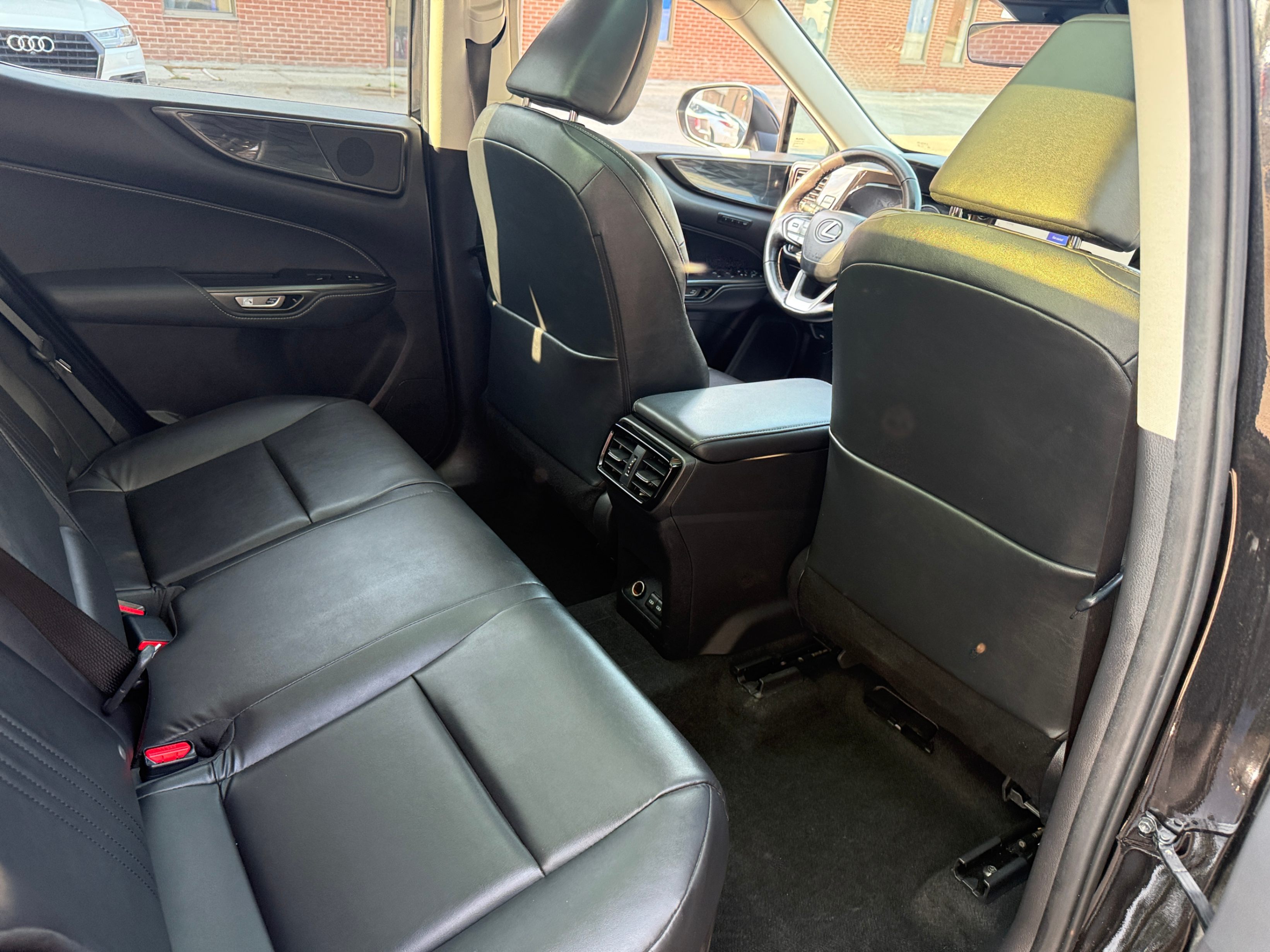 /crownautomobile/2024-Lexus-NX-6389373712451138.jpg