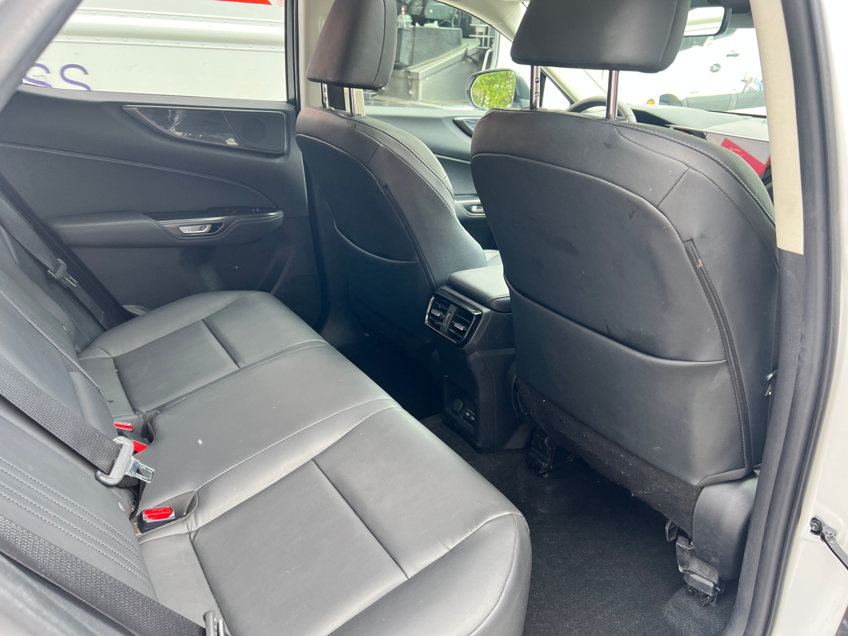 /crownautomobile/2024-Lexus-NX-6630751630797838.jpg