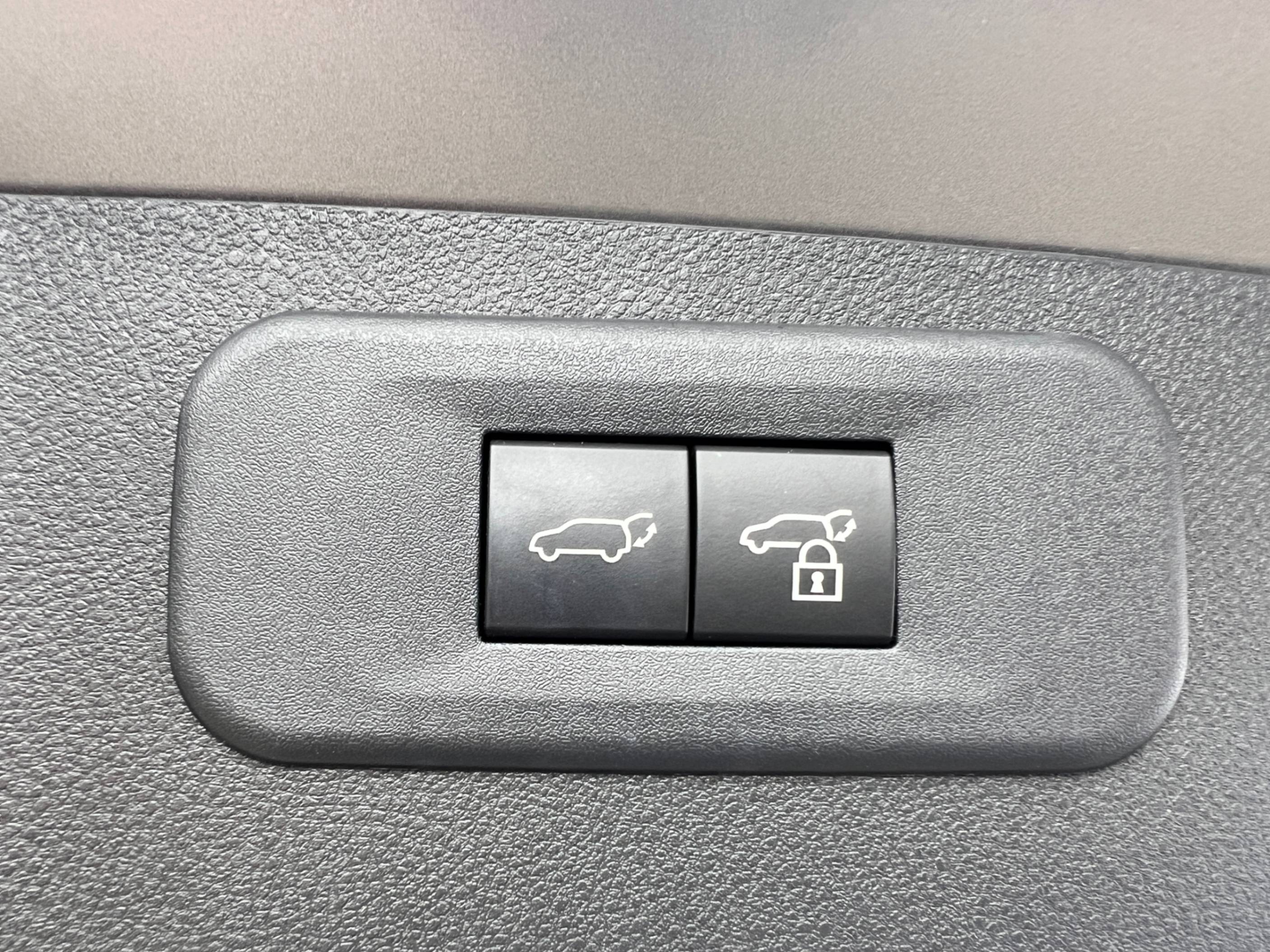/crownautomobile/2024-Lexus-NX-6738075441107279.jpg