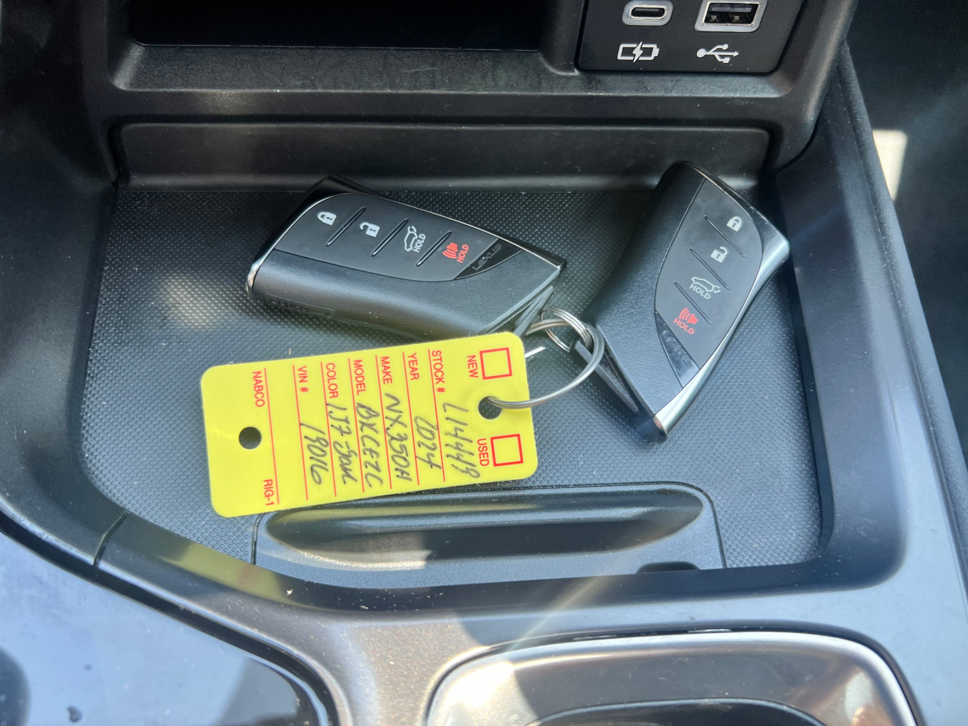 /crownautomobile/2024-Lexus-NX-705264273648555.jpg
