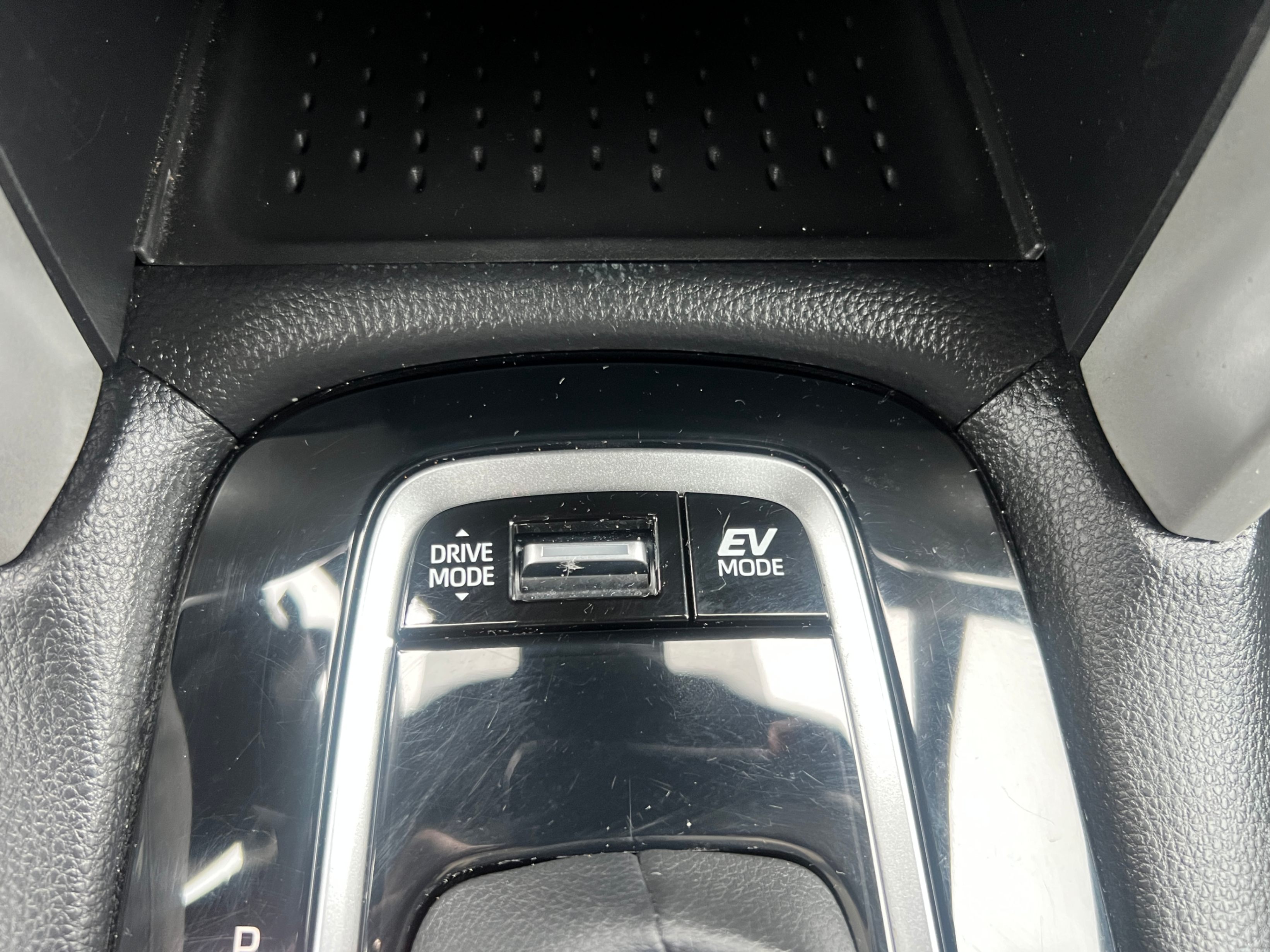 /crownautomobile/2024-Toyota-CorollaCross-5031027276722533.jpg