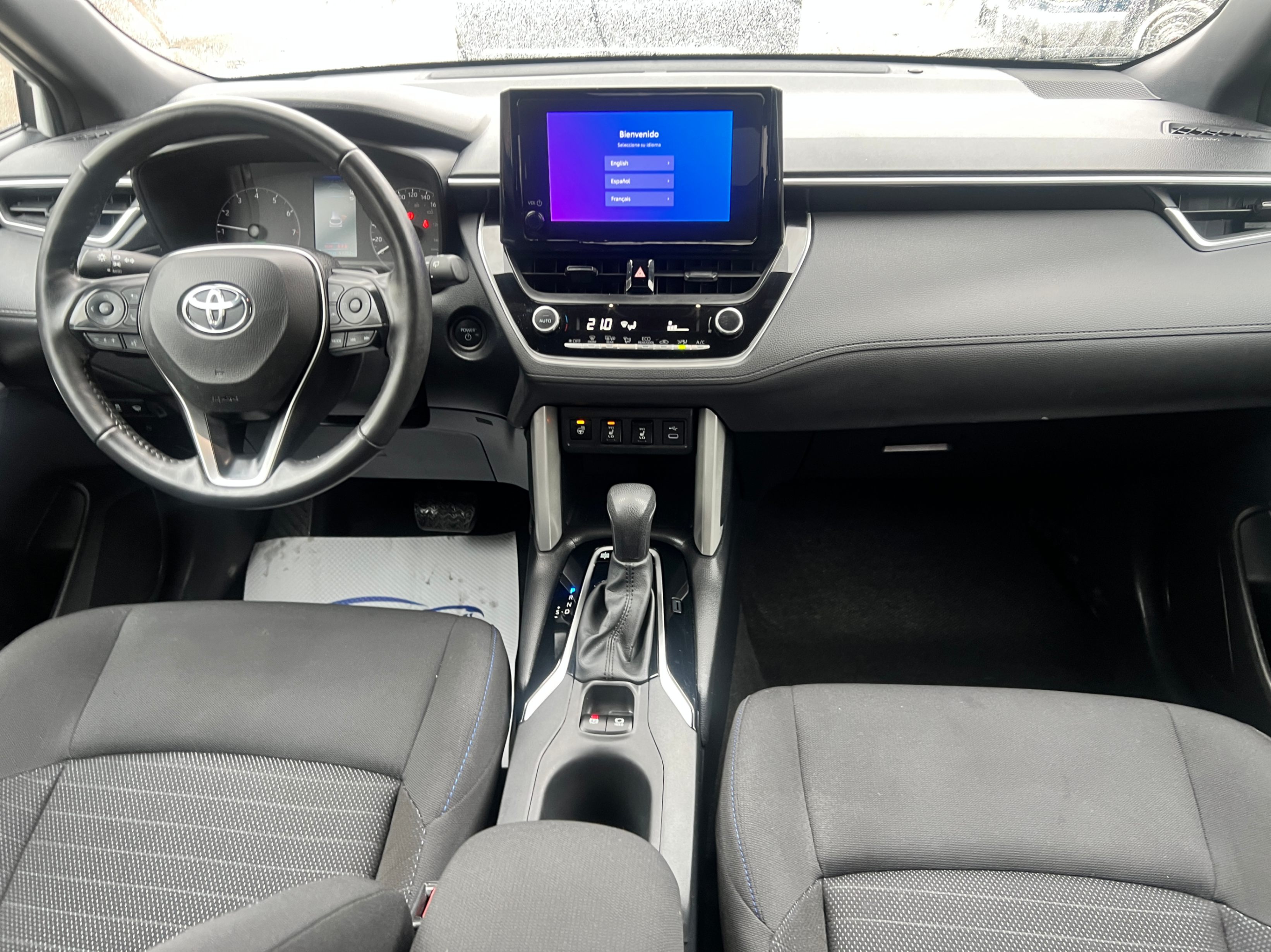 /crownautomobile/2024-Toyota-CorollaCross-5093576006062419.jpg