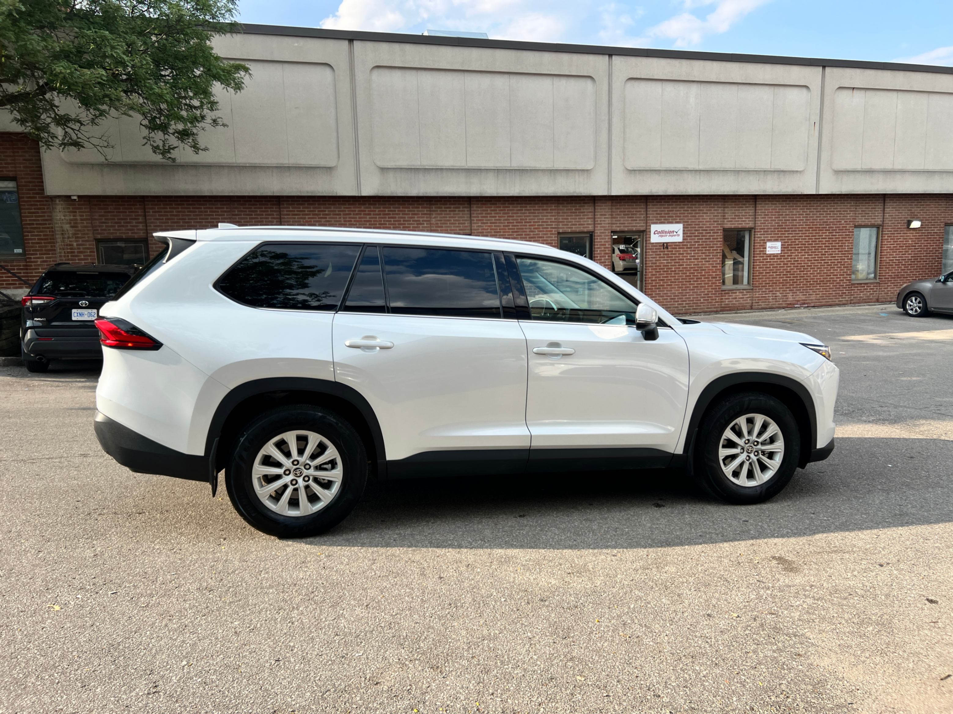 /crownautomobile/2024-Toyota-GrandHighlander-5065262421441454.jpg