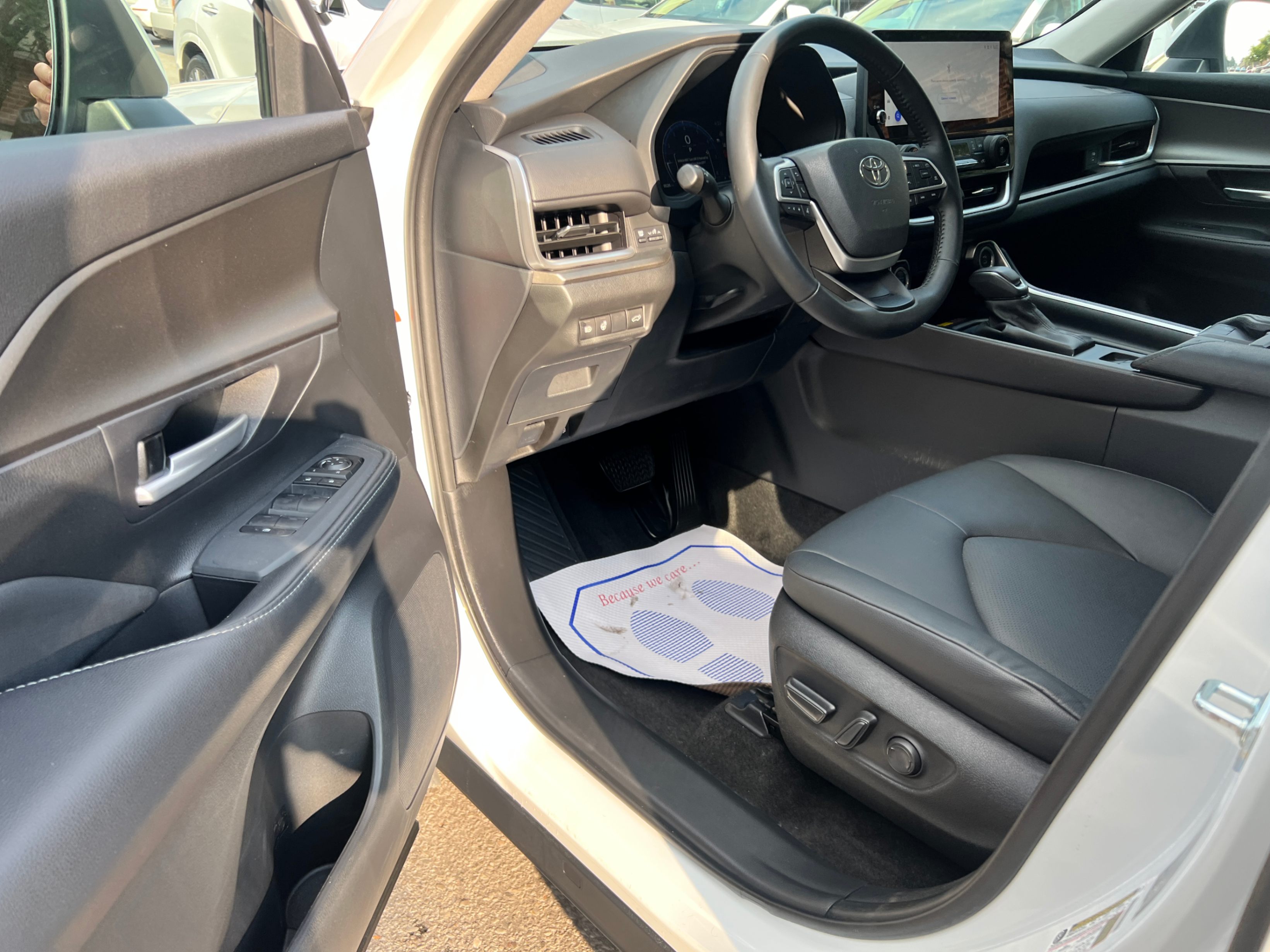 /crownautomobile/2024-Toyota-GrandHighlander-7304108212613631.jpg