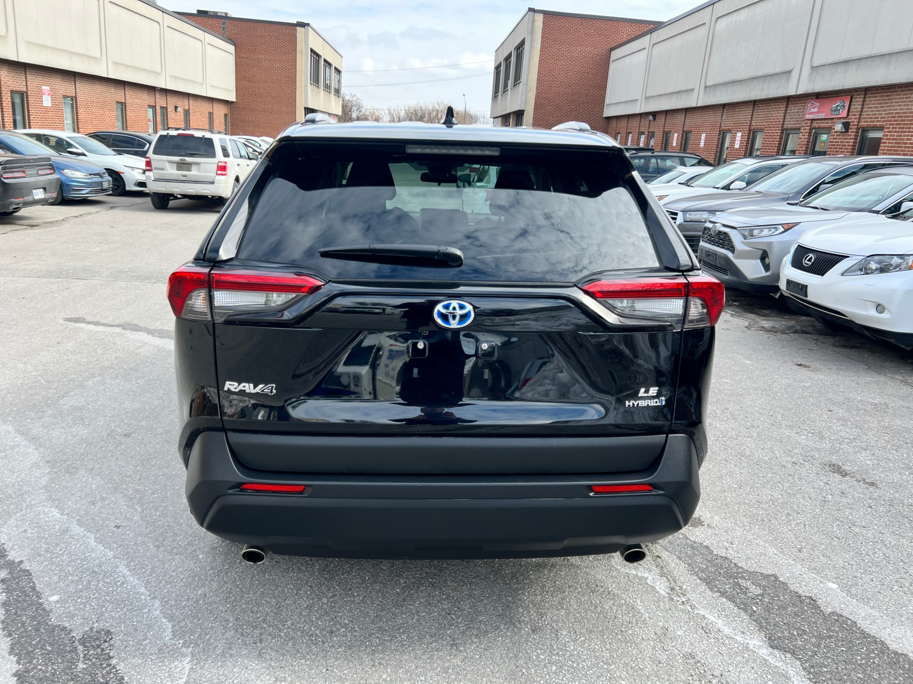 /crownautomobile/2024-Toyota-RAV4-06870732999218276.jpg