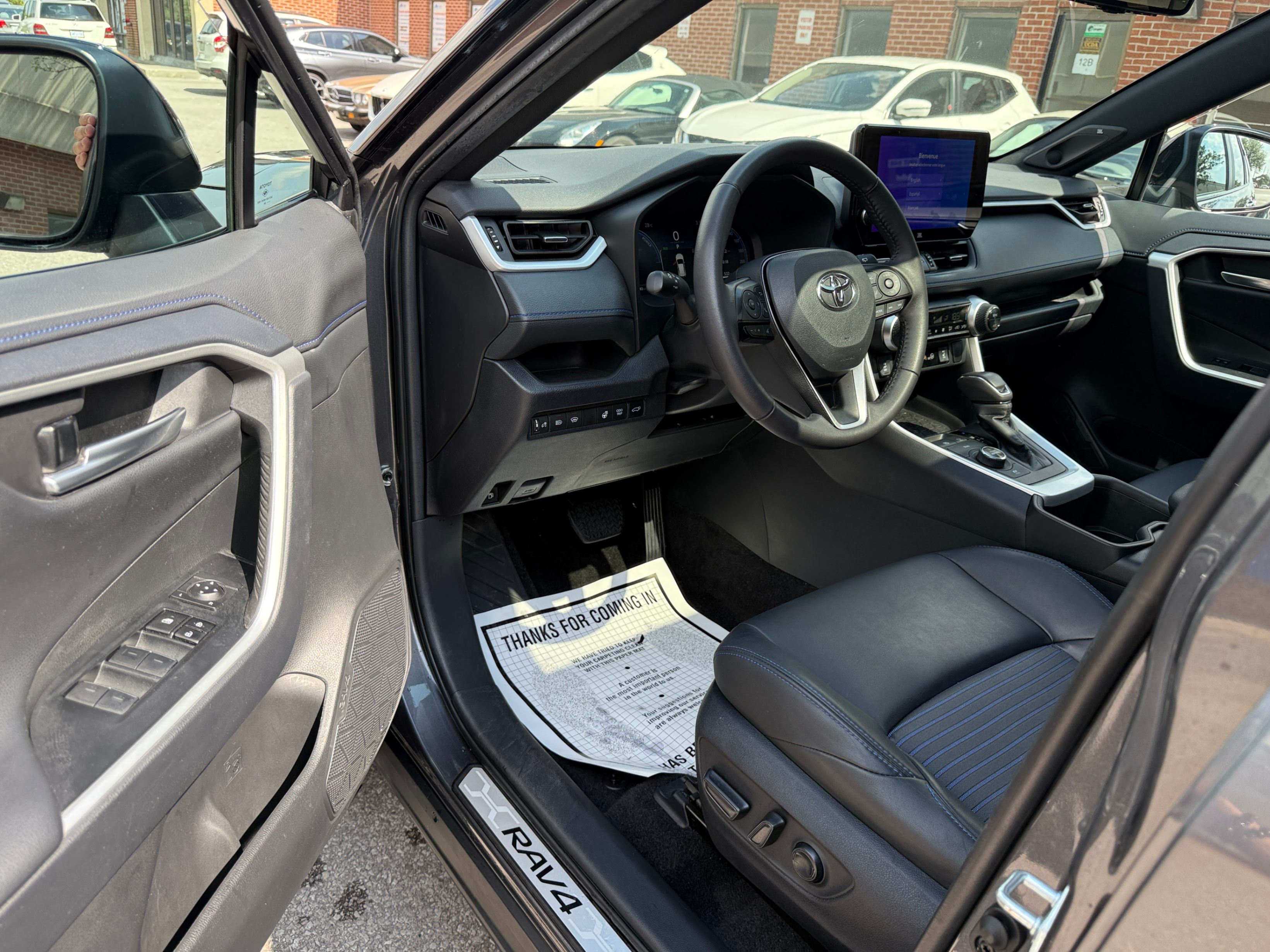 /crownautomobile/2024-Toyota-RAV4-08404034409428207.jpg