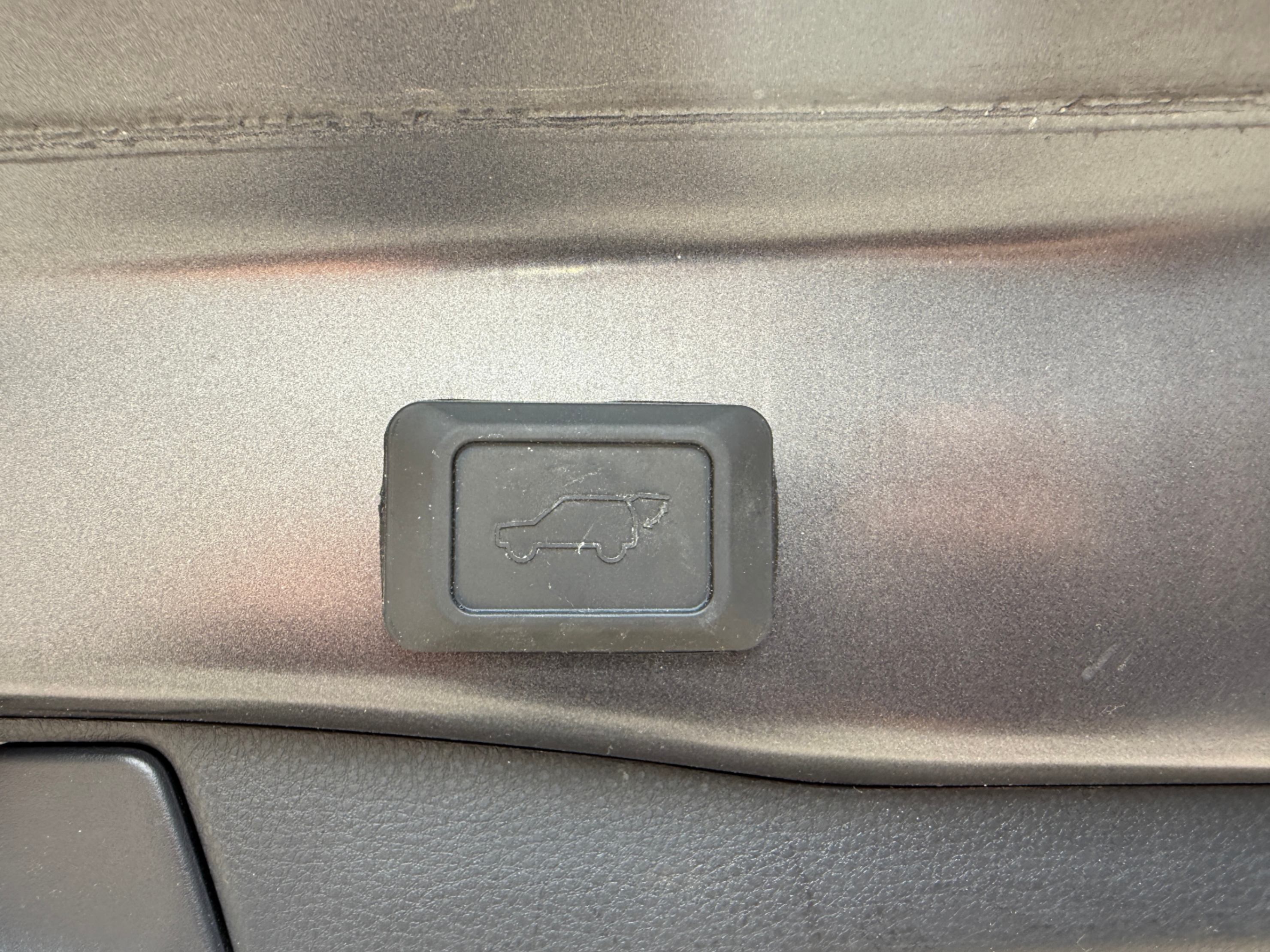 /crownautomobile/2024-Toyota-RAV4-20229907422782722.jpg