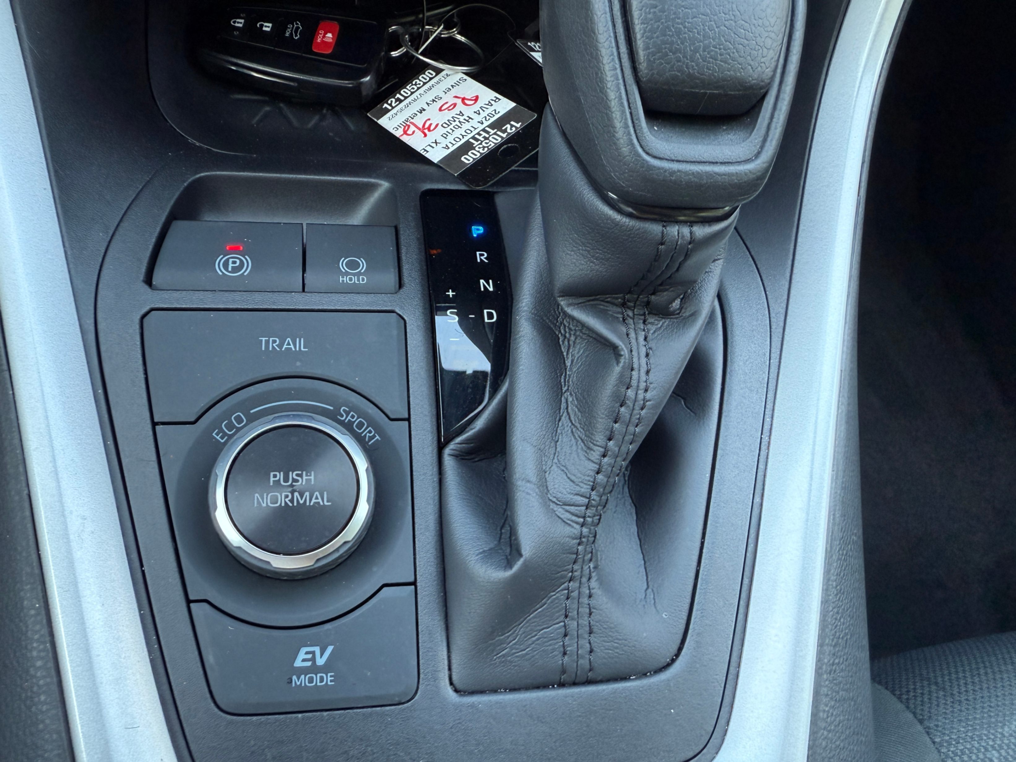 /crownautomobile/2024-Toyota-RAV4-2245587969223326.jpg