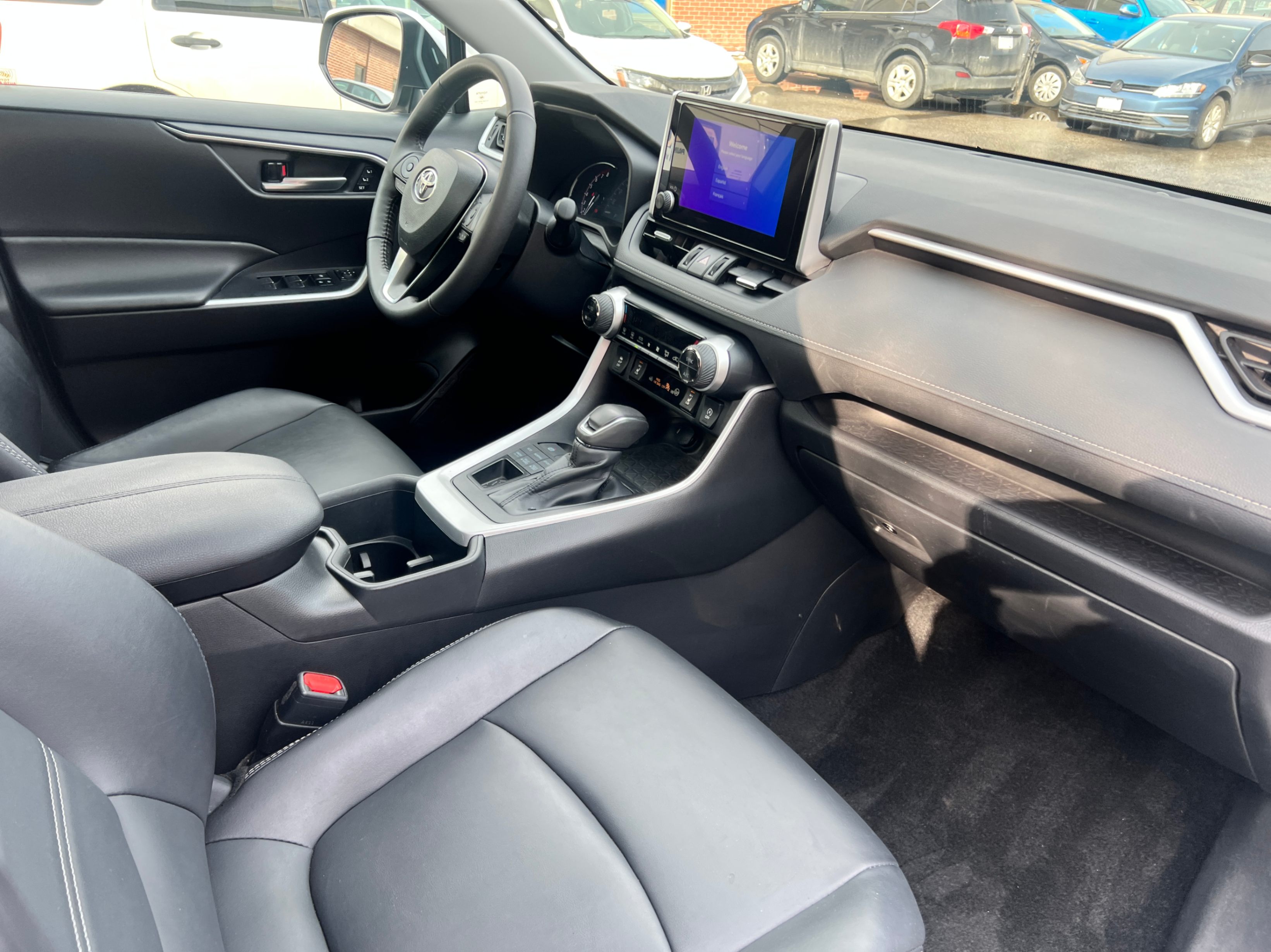 /crownautomobile/2024-Toyota-RAV4-3143625578821072.jpg