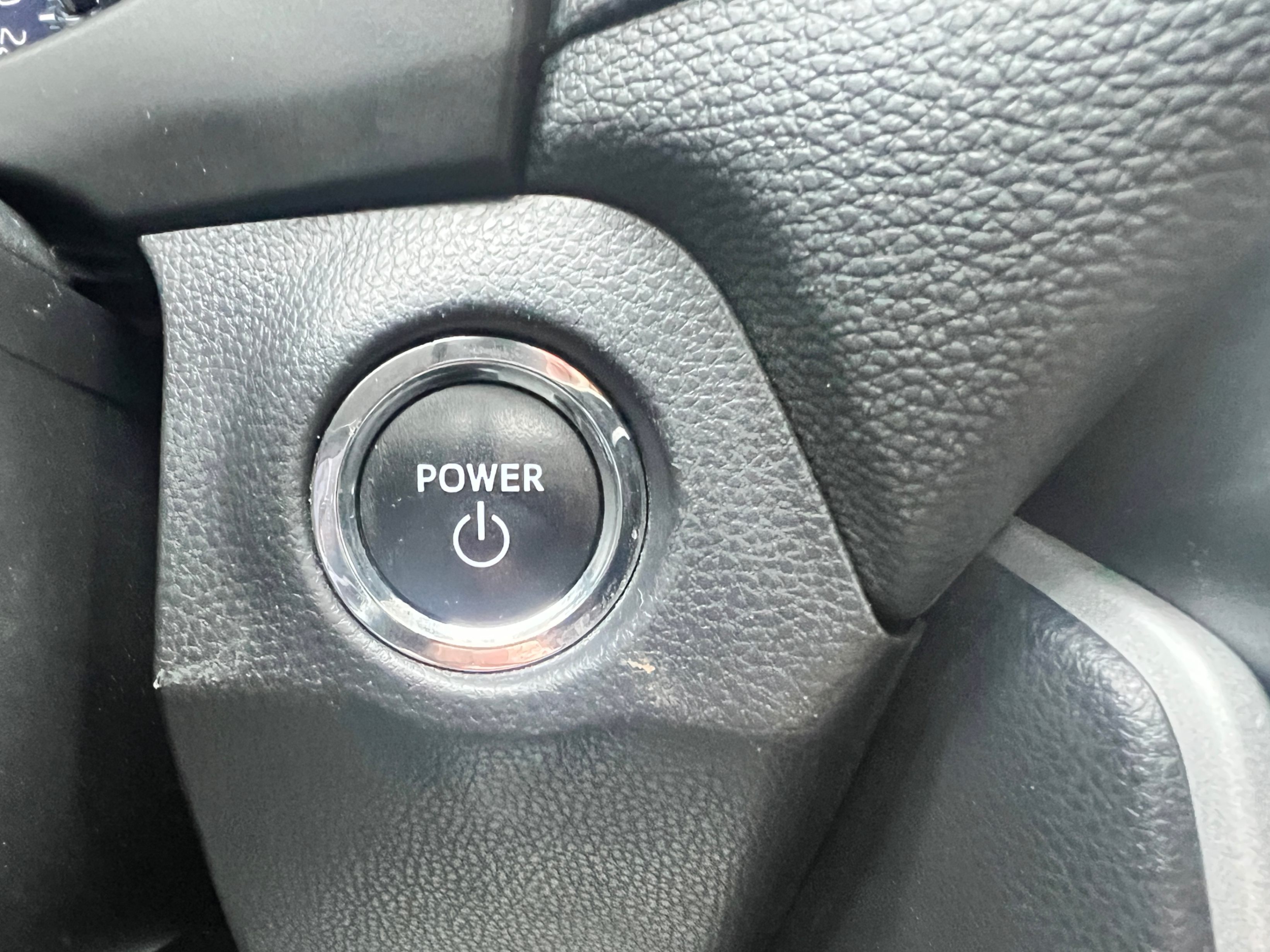 /crownautomobile/2024-Toyota-RAV4-32126554658191875.jpg