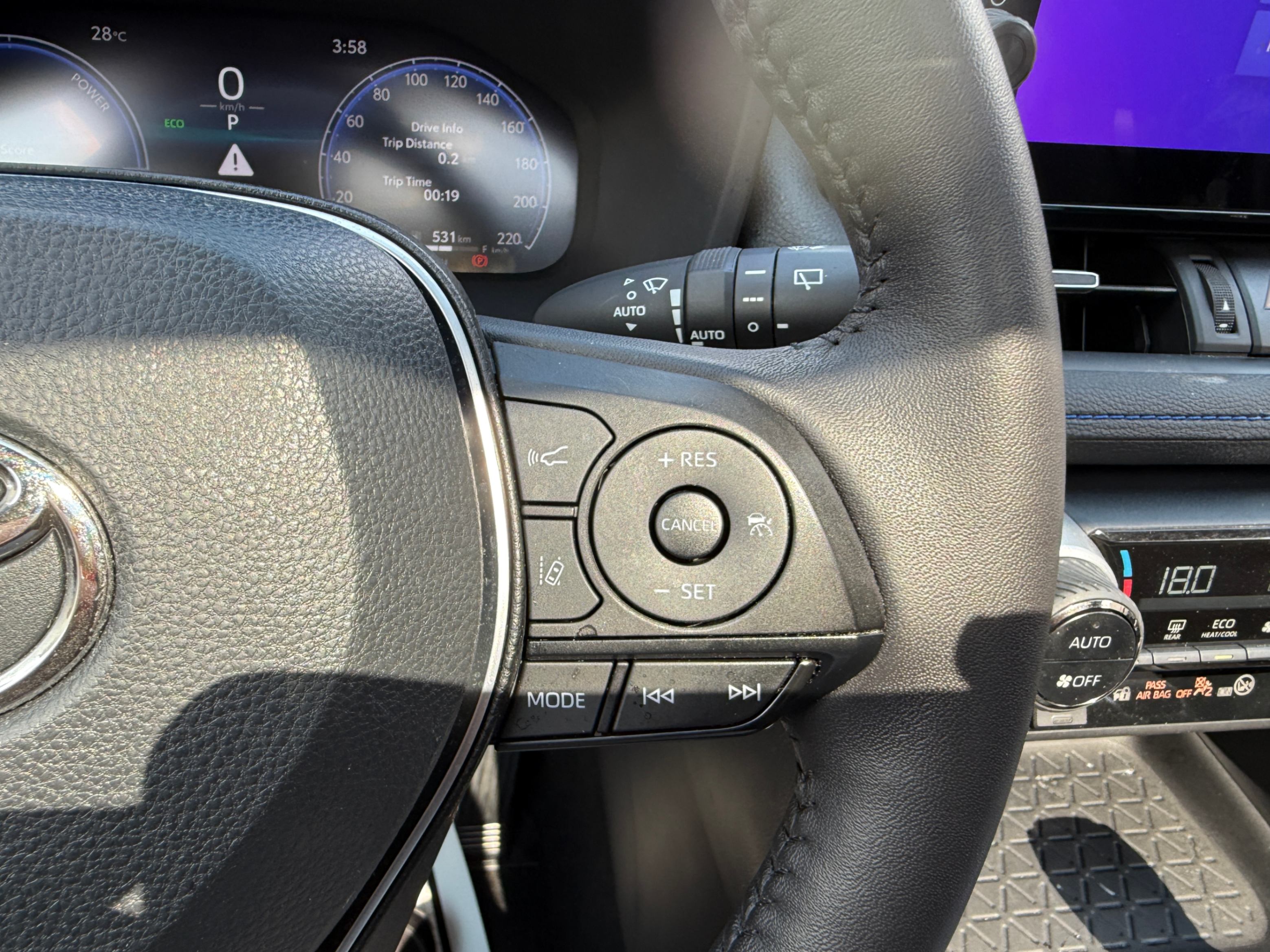 /crownautomobile/2024-Toyota-RAV4-35730703764153704.jpg