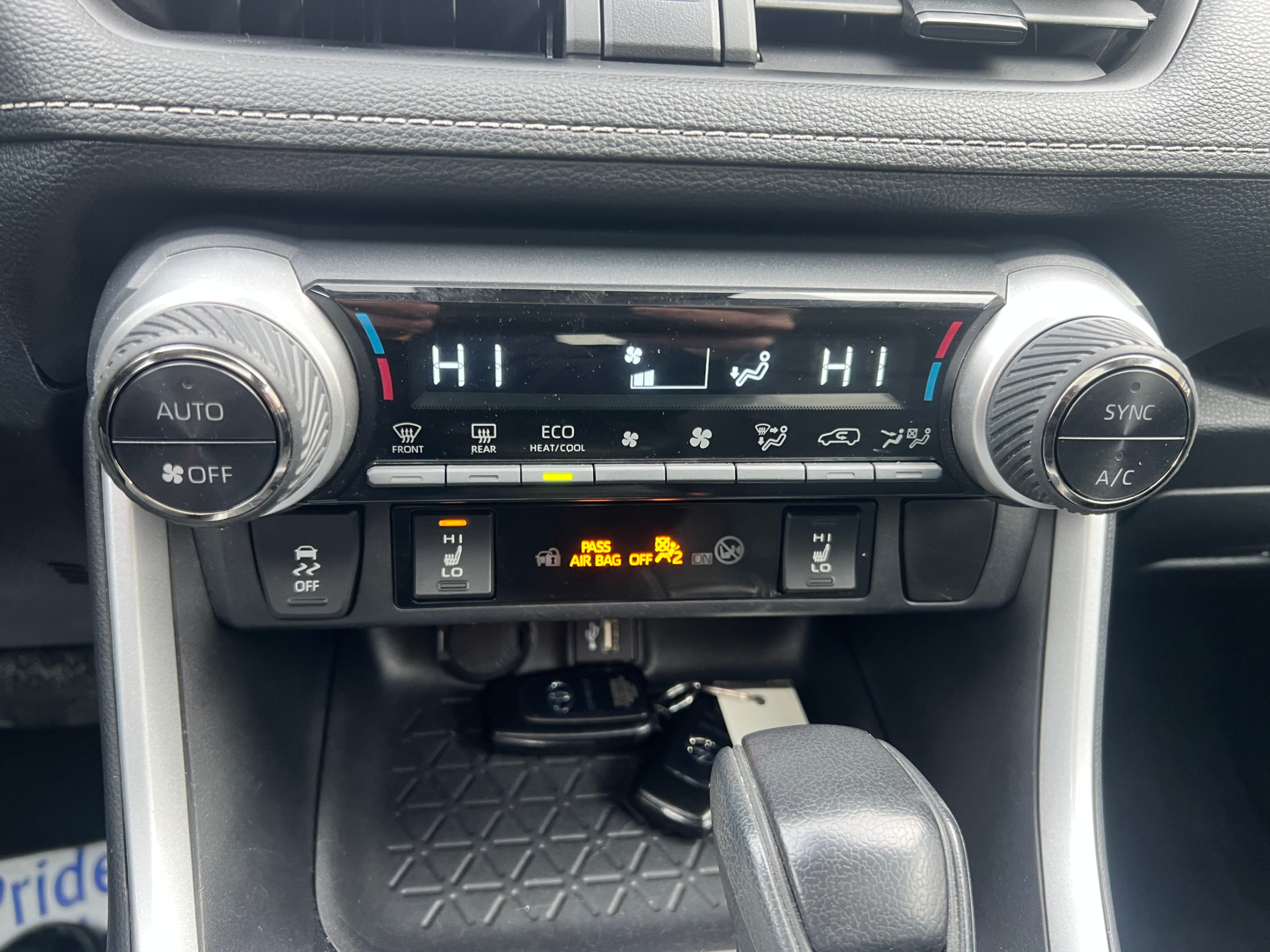 /crownautomobile/2024-Toyota-RAV4-7291356981118247.jpg
