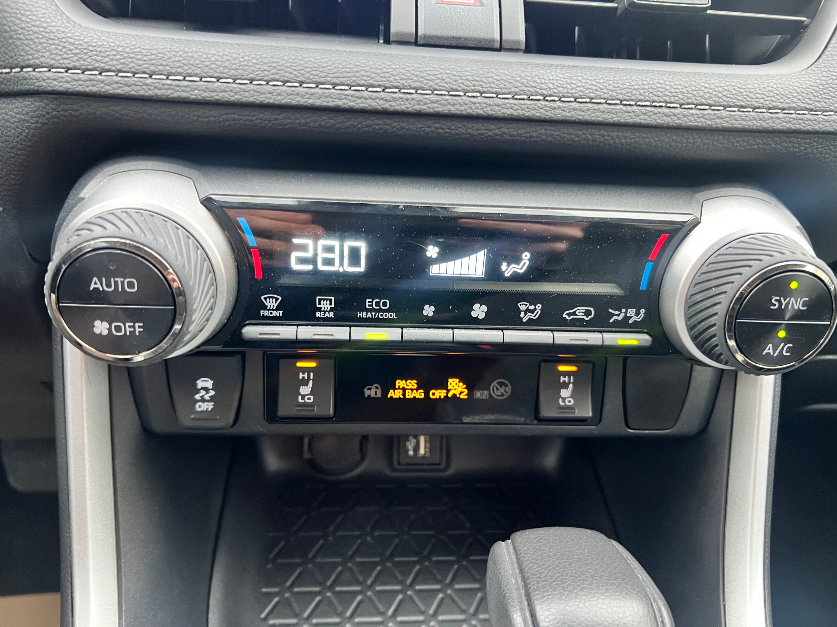 /crownautomobile/2024-Toyota-RAV4-8029399017833241.jpg