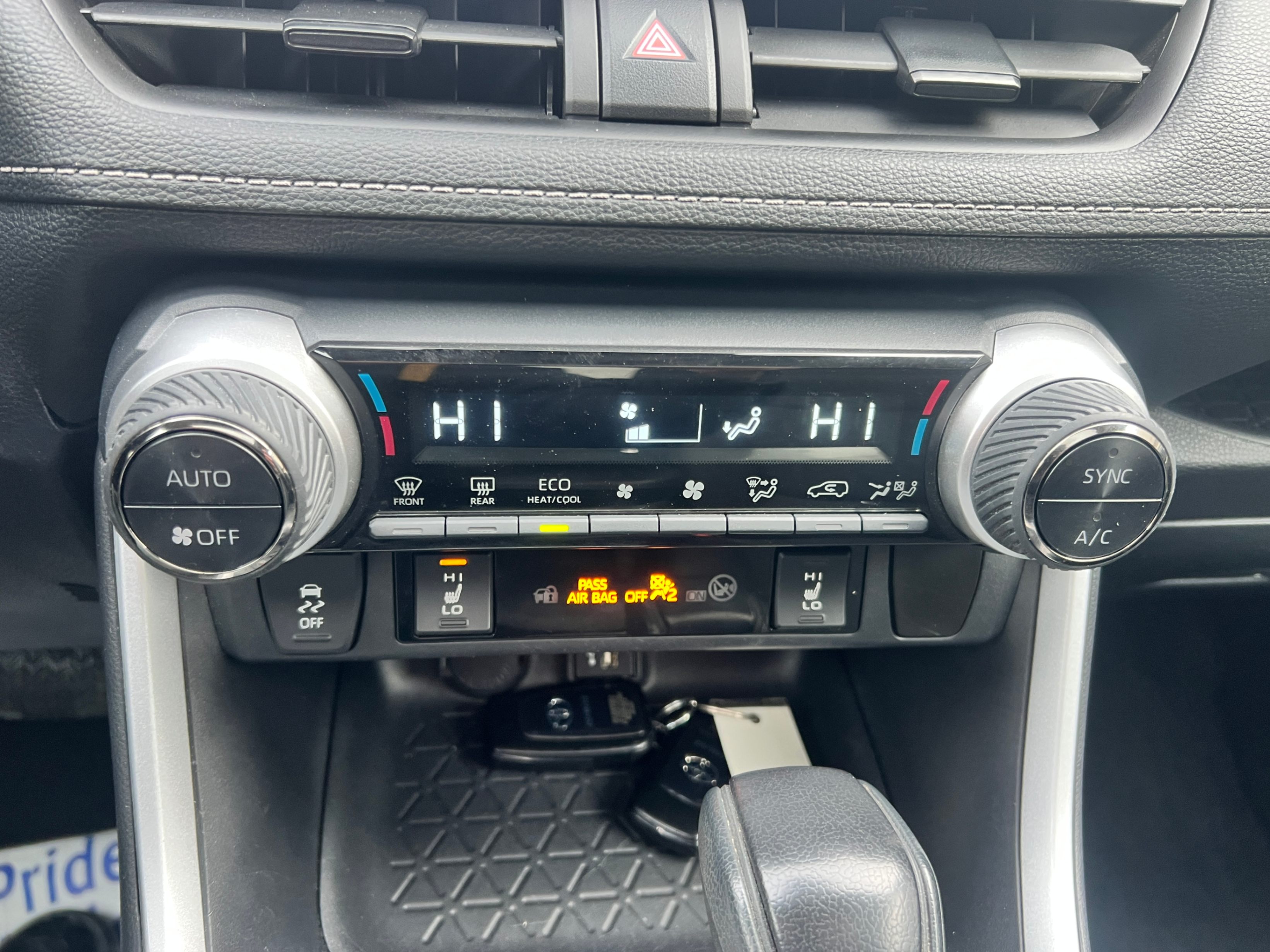 /crownautomobile/2024-Toyota-RAV4-8034612890387454.jpg