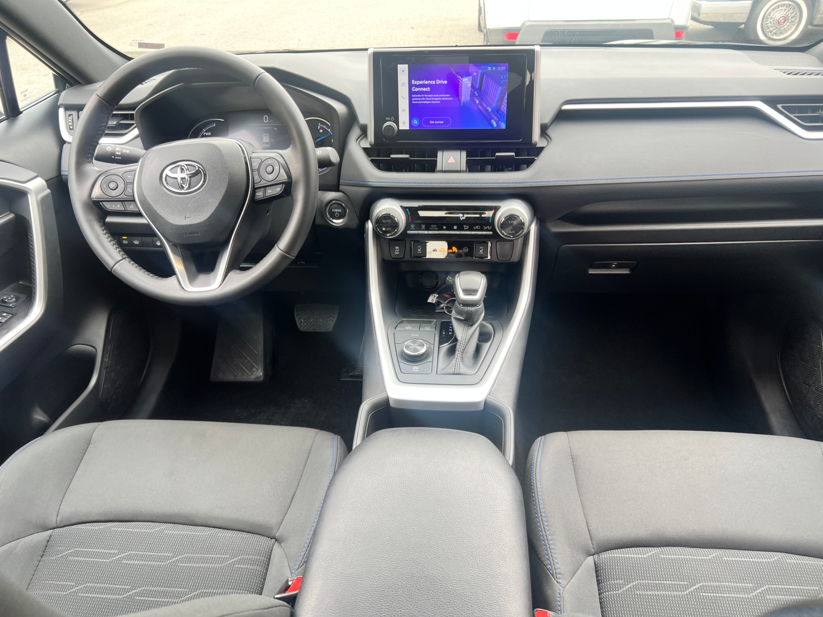 /crownautomobile/2024-Toyota-RAV4-808802088689724.jpg