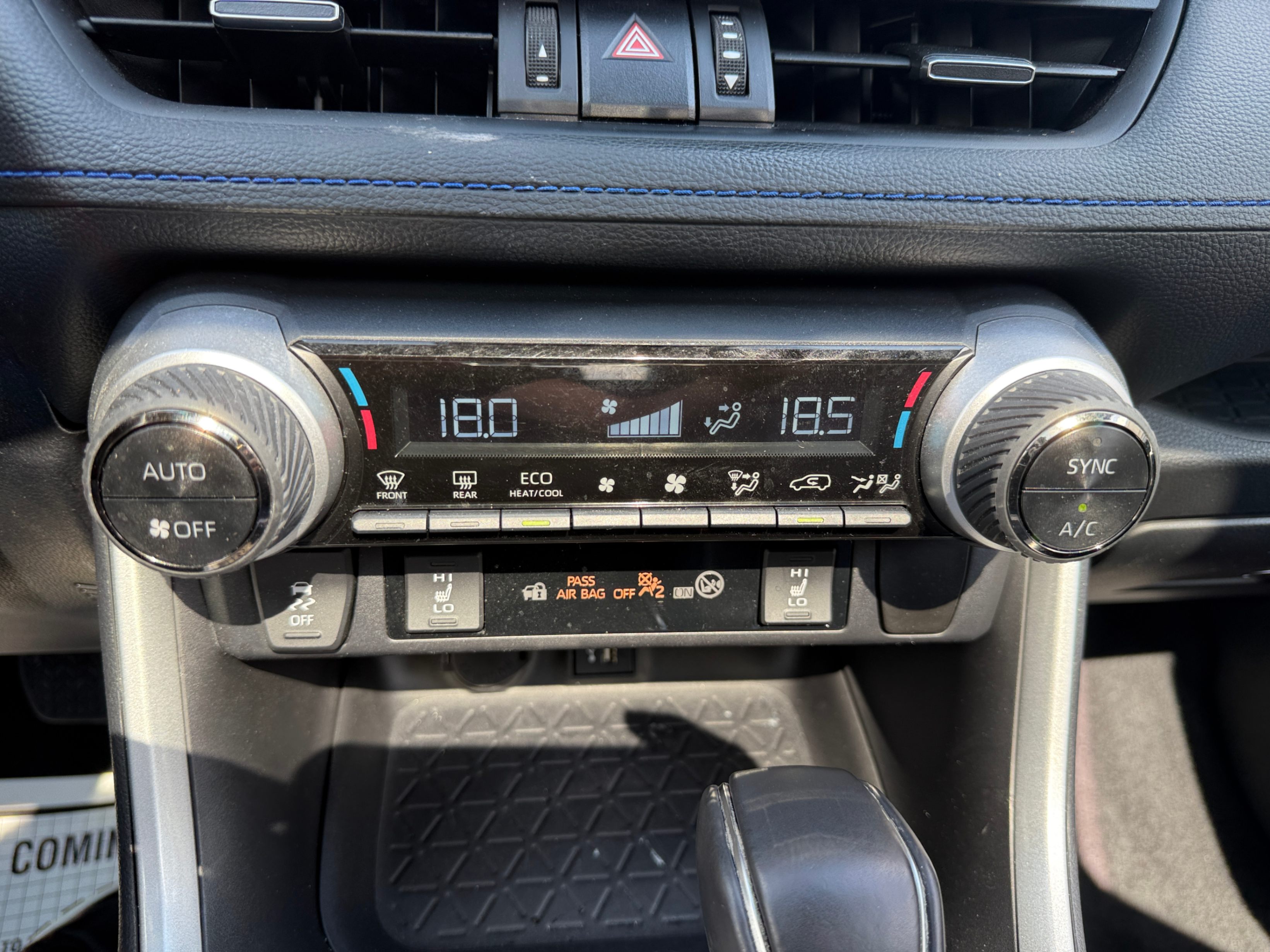 /crownautomobile/2024-Toyota-RAV4-8758173622848435.jpg