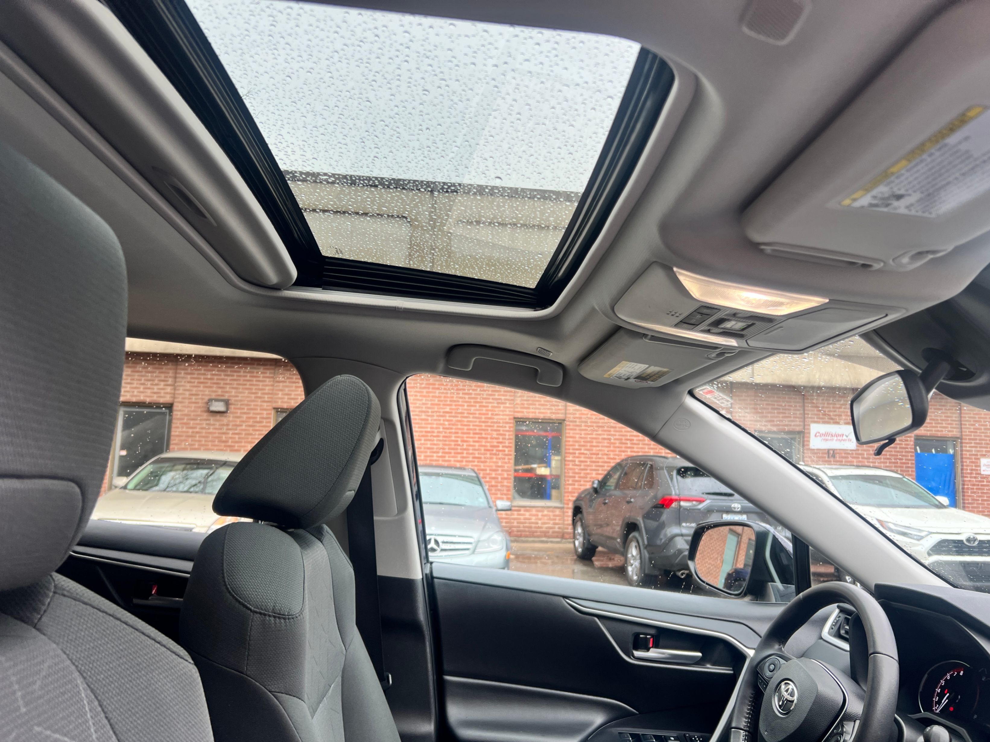 /crownautomobile/2024-Toyota-RAV4-8814463319901726.jpg