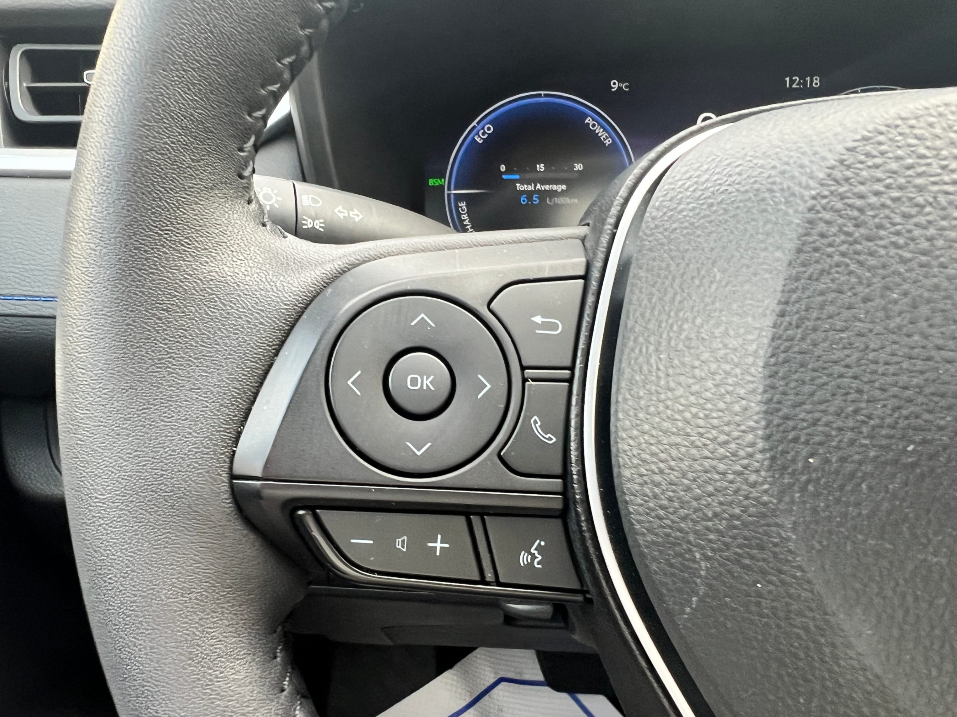 /crownautomobile/2024-Toyota-RAV4-9144929439721088.jpg