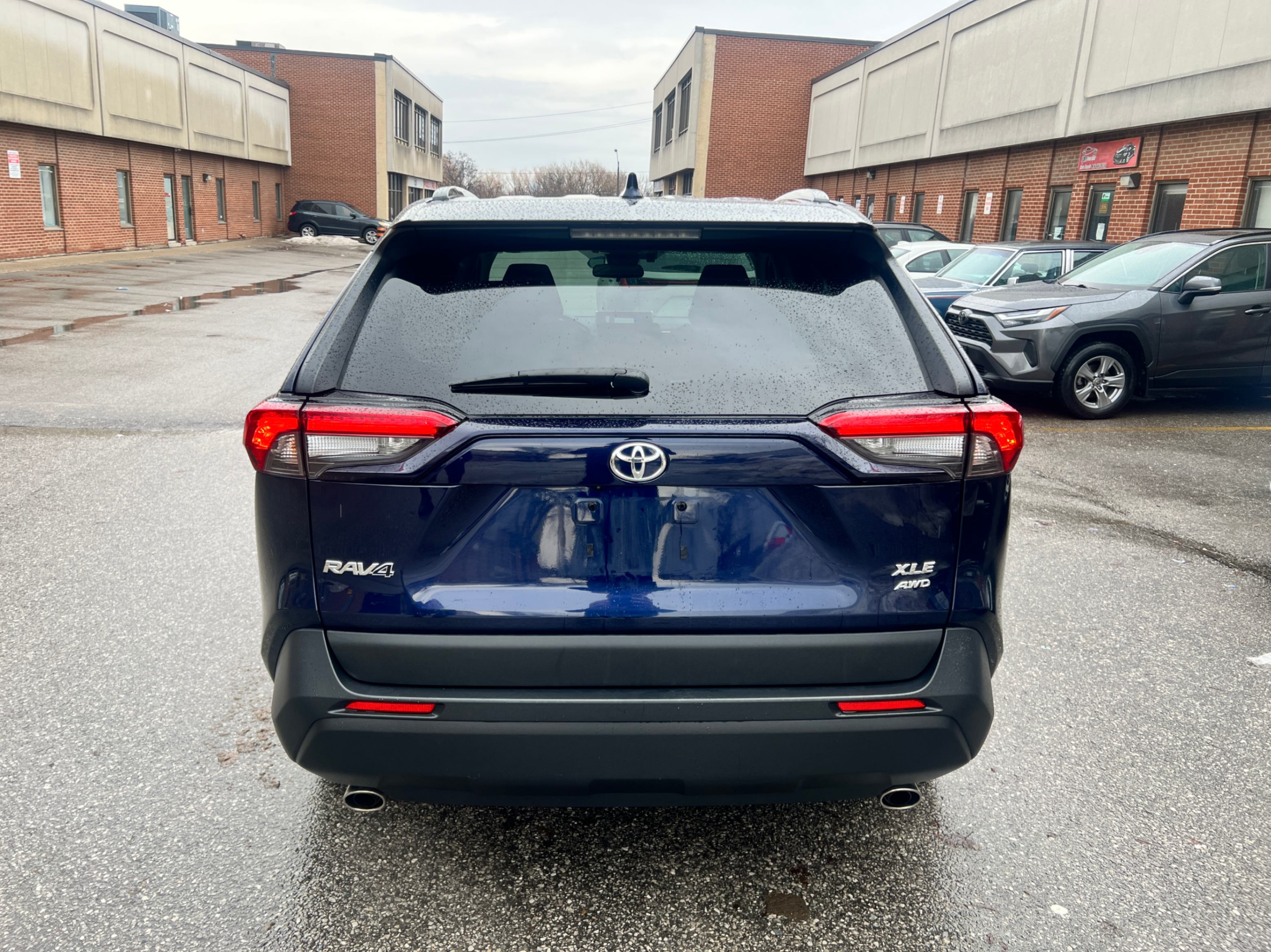 /crownautomobile/2024-Toyota-RAV4-9263614760249943.jpg
