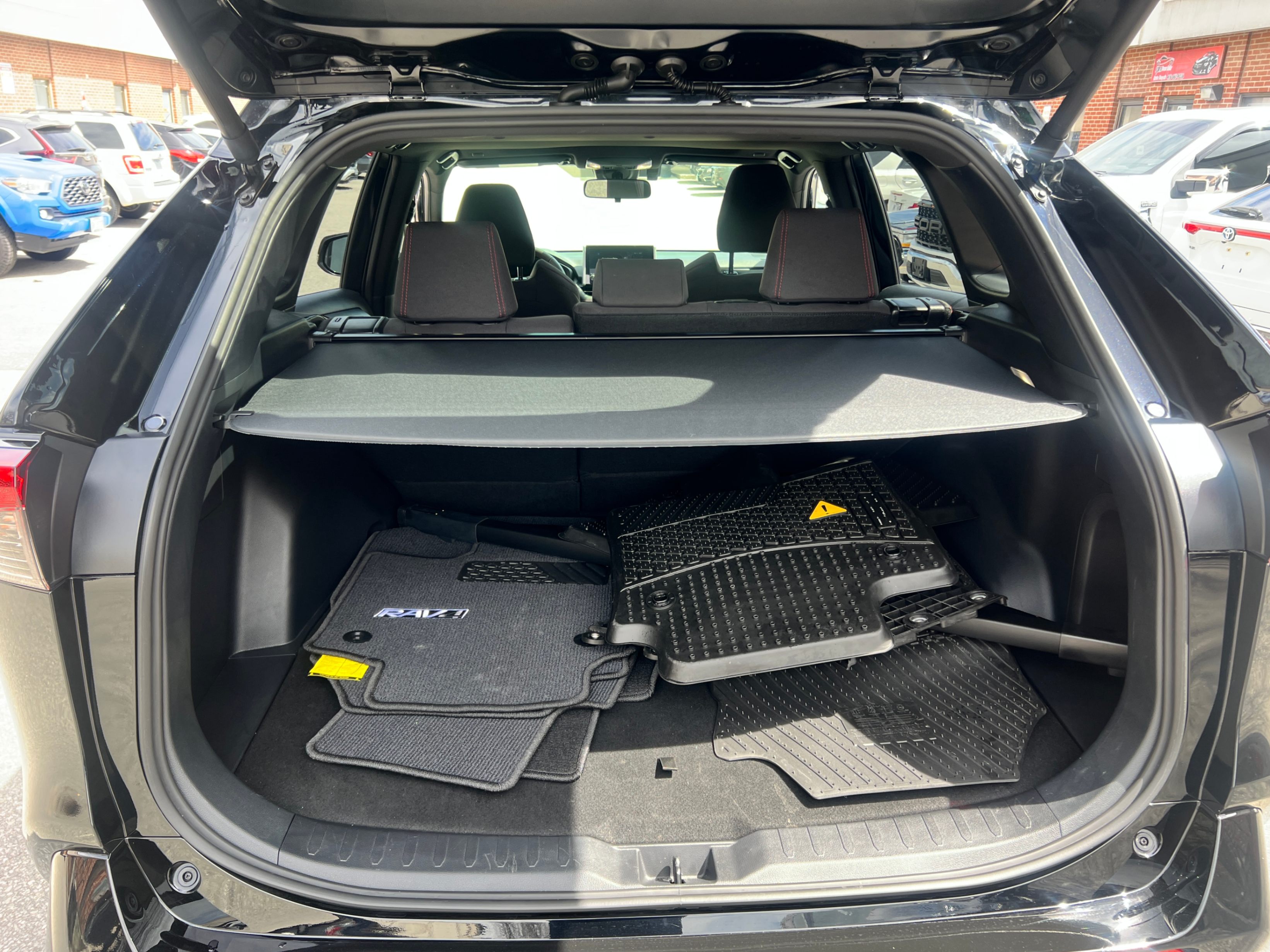 /crownautomobile/2024-Toyota-RAV4Prime-16971289332196604.jpg