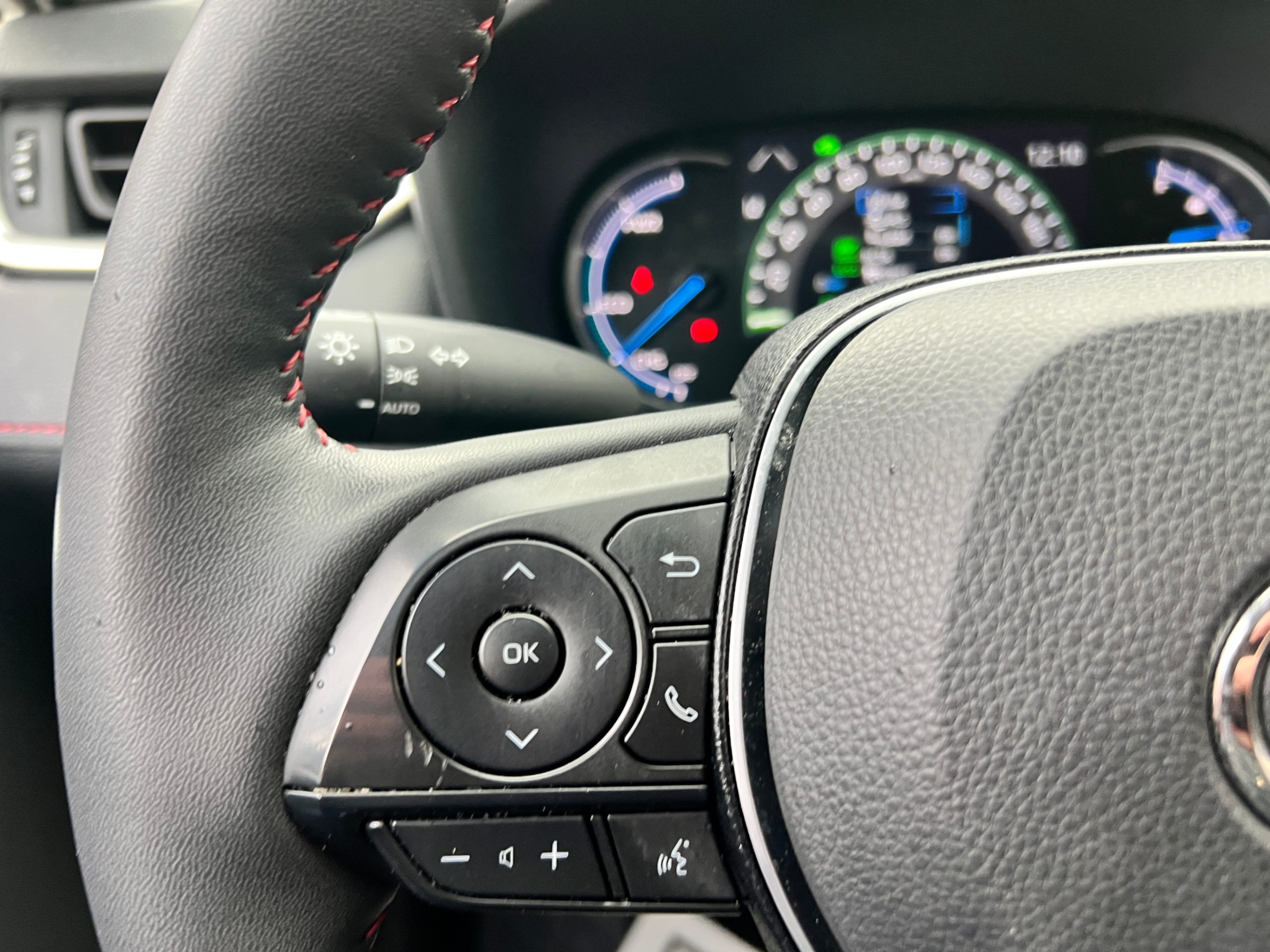 /crownautomobile/2024-Toyota-RAV4Prime-38799934478337783.jpg