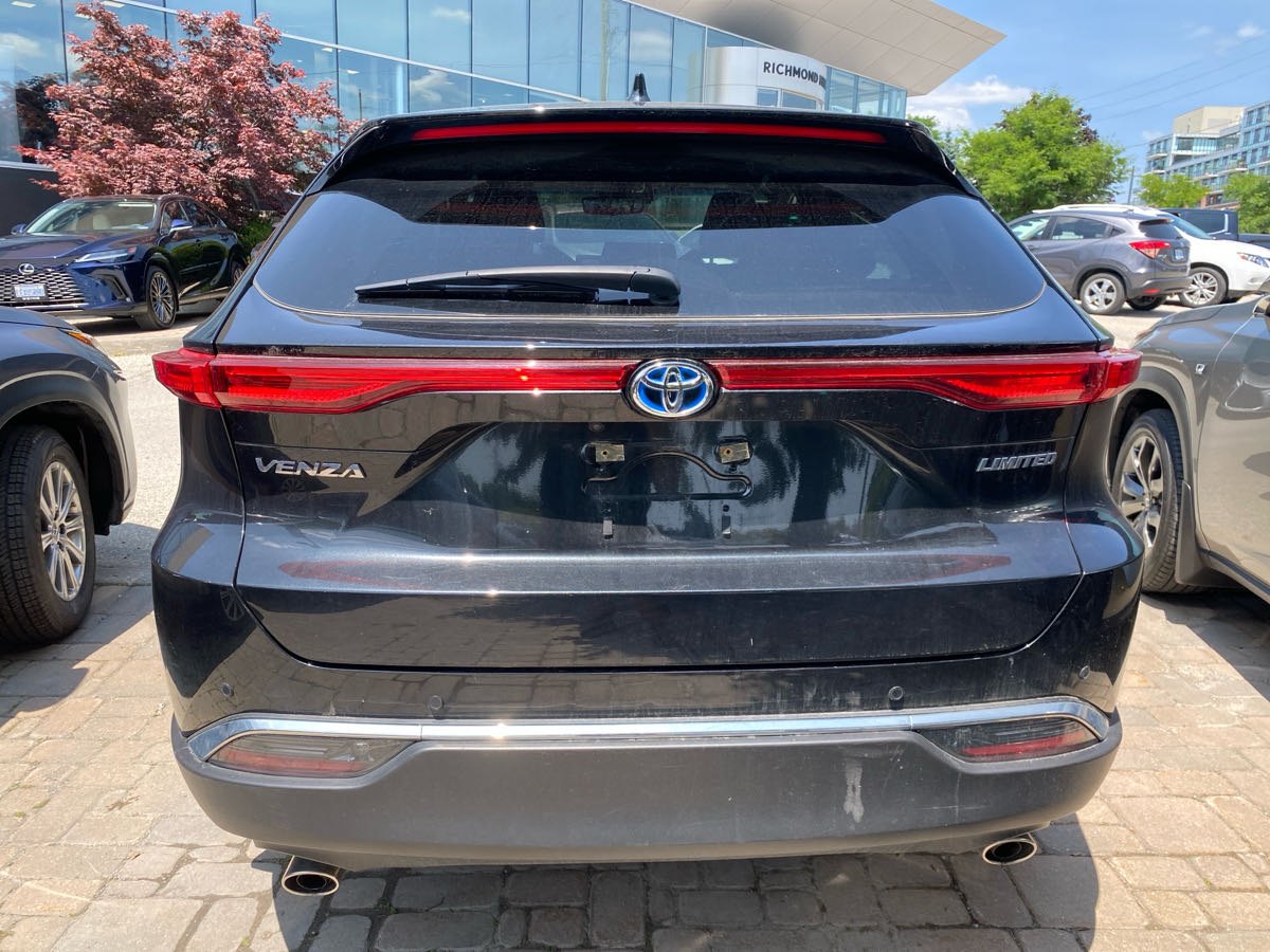 /crownautomobile/2024-Toyota-Venza-2890587321408691.jpg