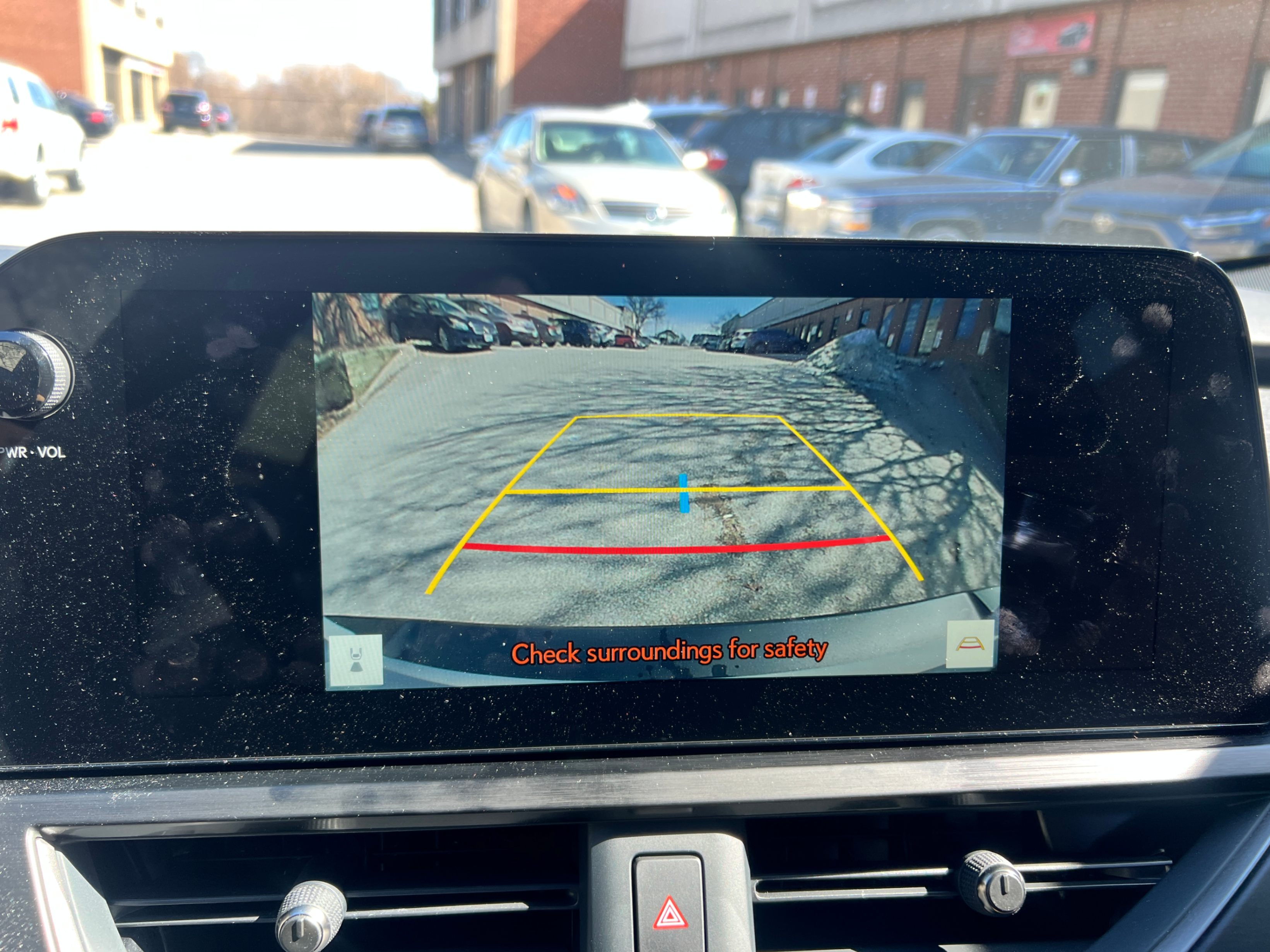 /crownautomobile/2025-Lexus-UX-622936416921638.jpg
