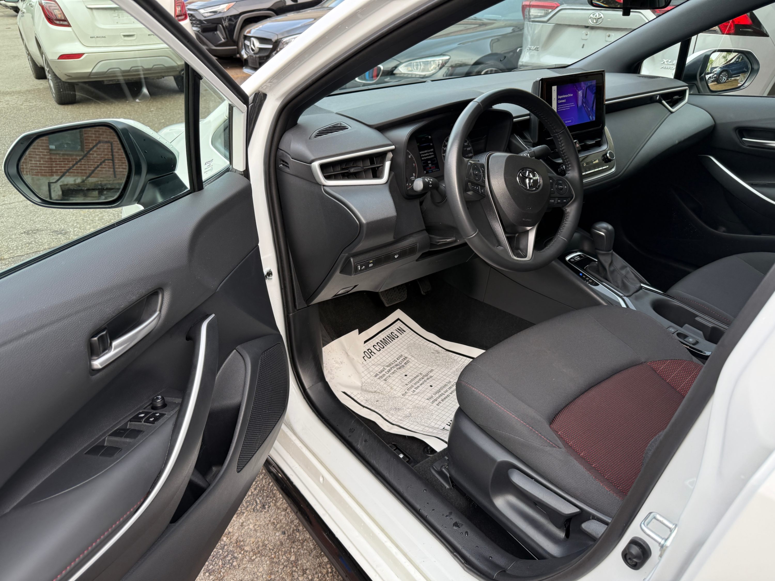 /crownautomobile/2025-Toyota-Corolla-6529787402079337.jpg