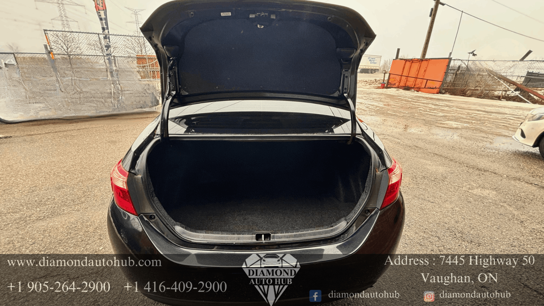 /diamondautohub/2018-Toyota-Corolla-018000248032062682.jpg