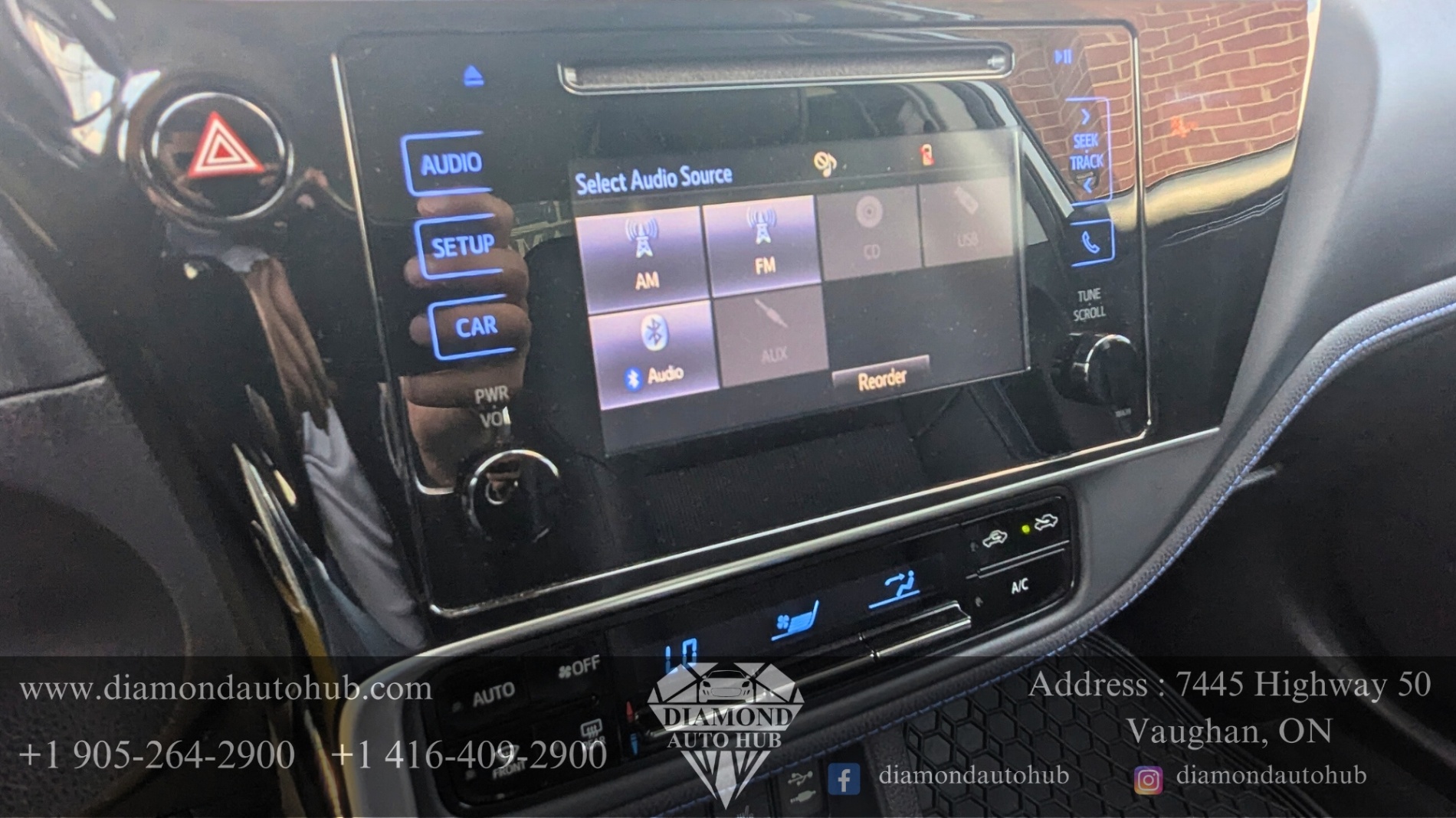 /diamondautohub/2018-Toyota-Corolla-2530672021173448.jpg