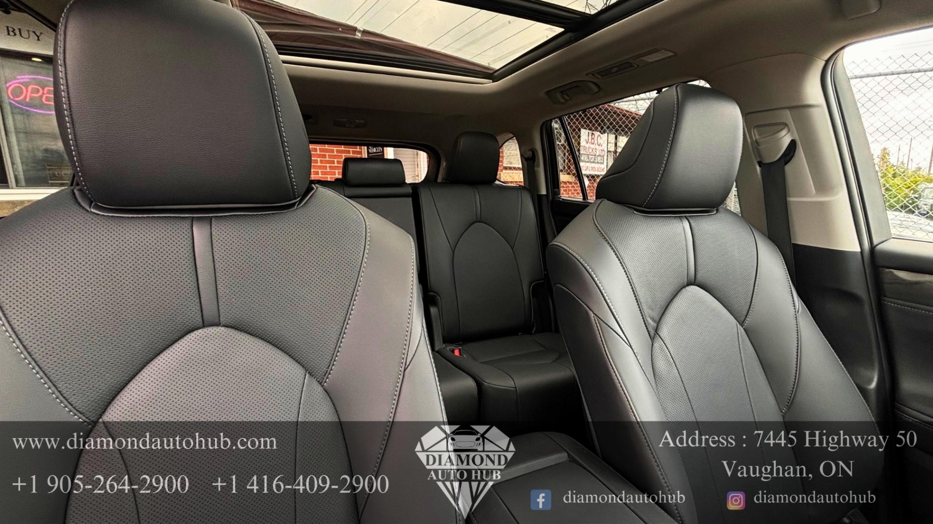 /diamondautohub/2020-Toyota-Highlander-40084240704971563.jpg