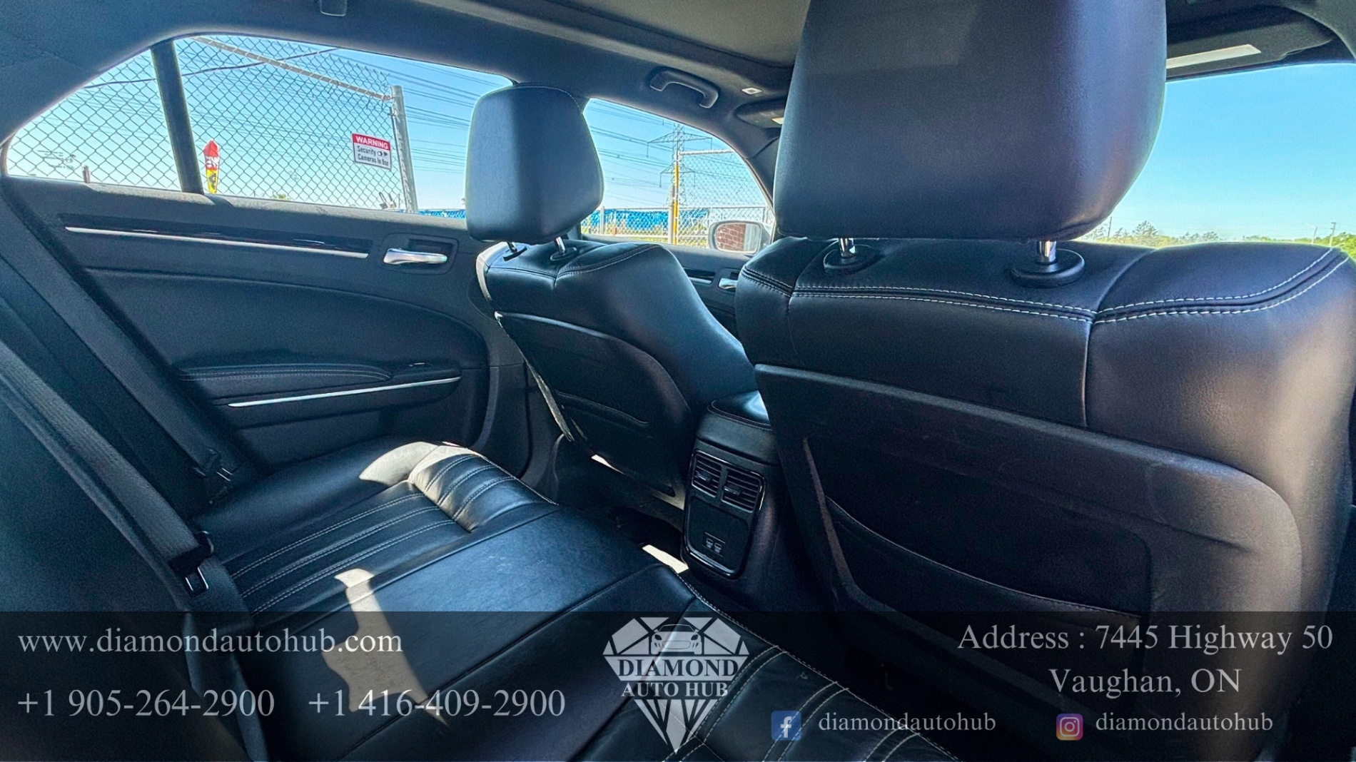 /diamondautohub/2022-Chrysler-300-3313323532227186.jpg