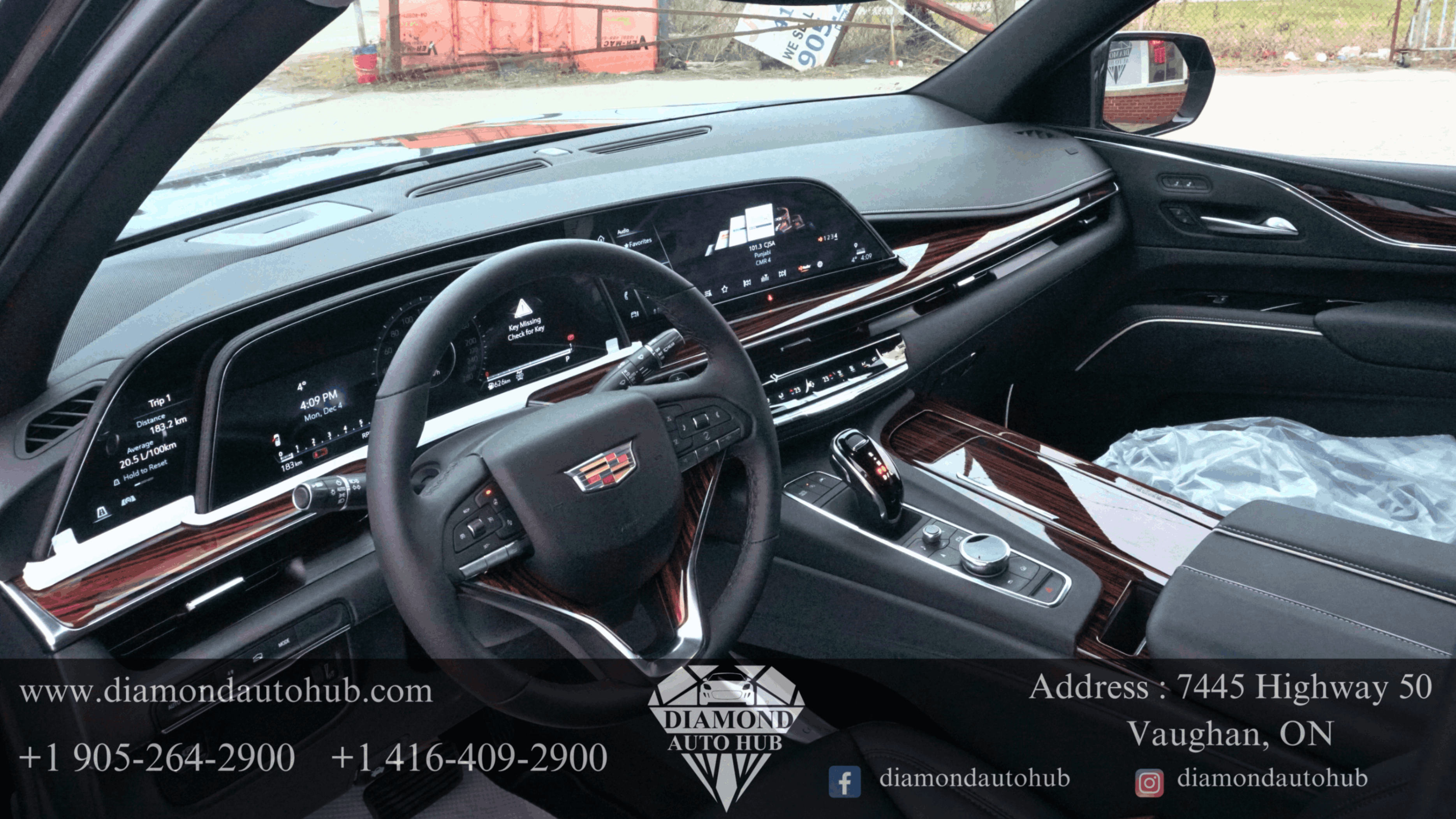 /diamondautohub/2023-Cadillac-EscaladeESV-8793909376281943.jpg