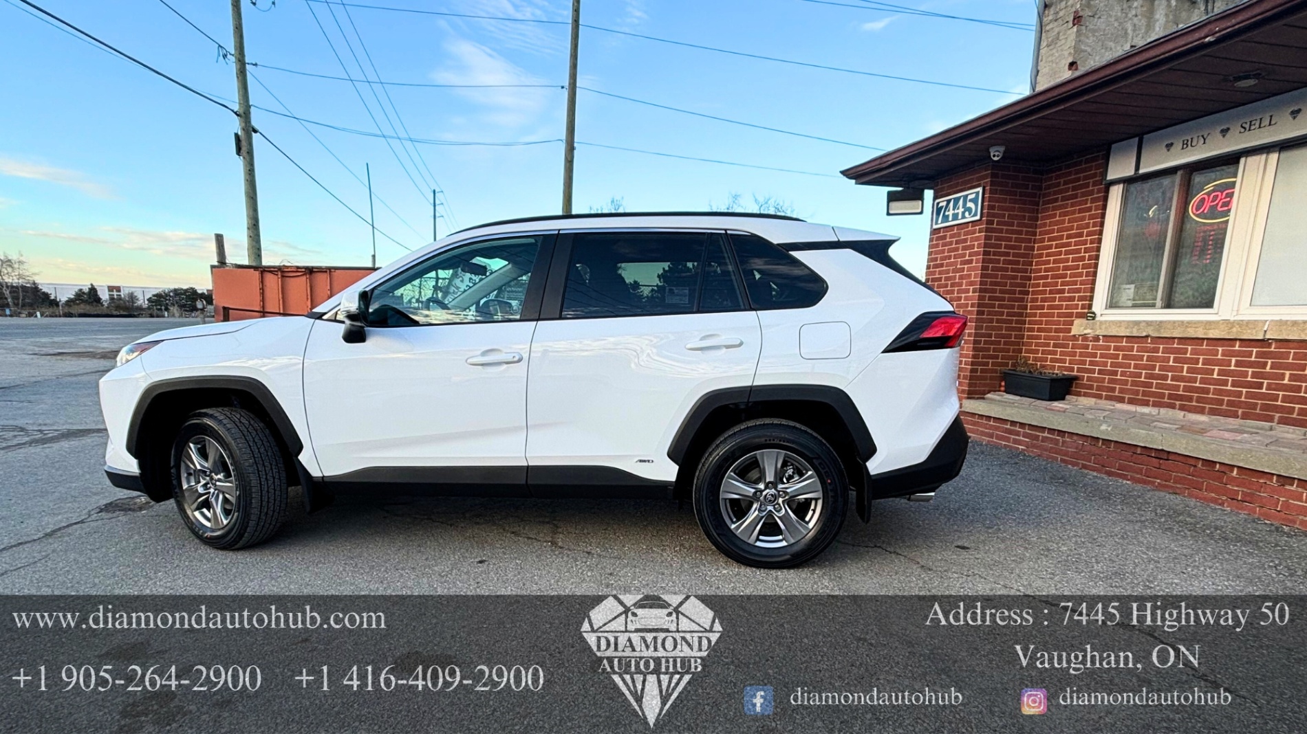 /diamondautohub/2024-Toyota-RAV4-08236239064508588.jpg