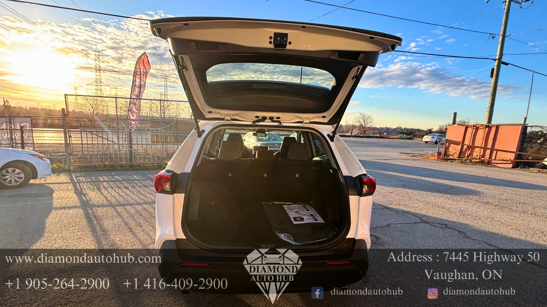 /diamondautohub/2024-Toyota-RAV4-6677330192598716.jpg