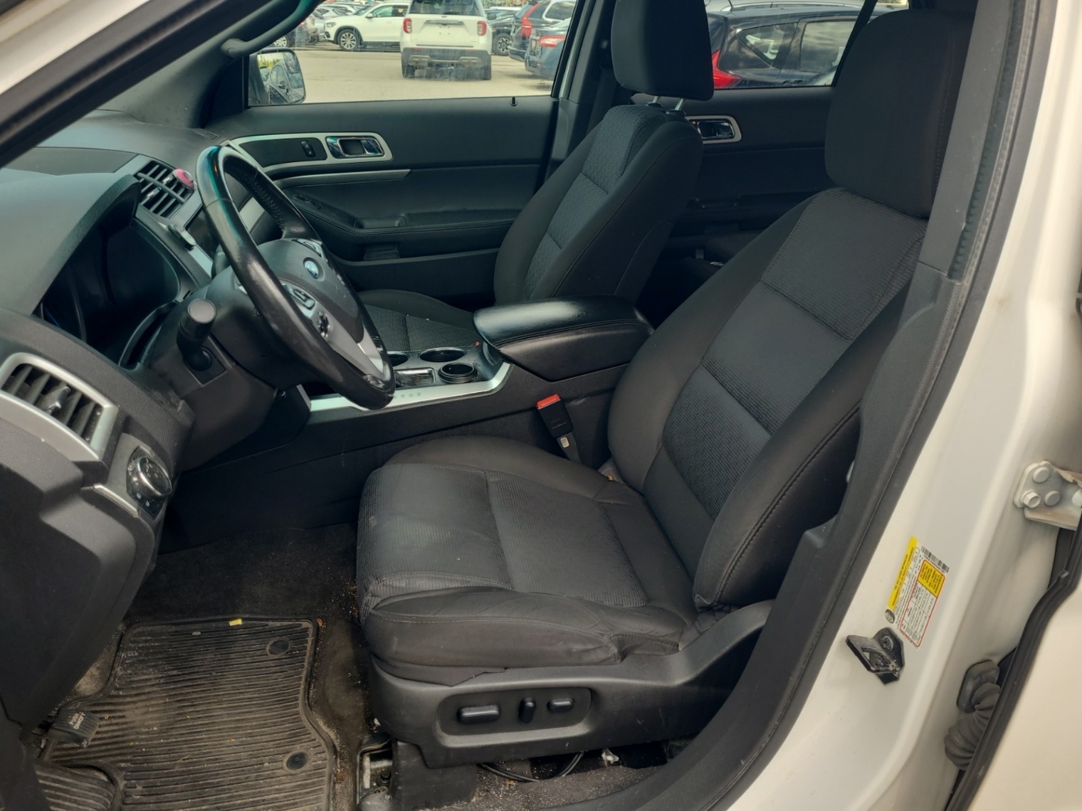 /dreamdriveauto/2013-Ford-Explorer-38325058581130045.jpg
