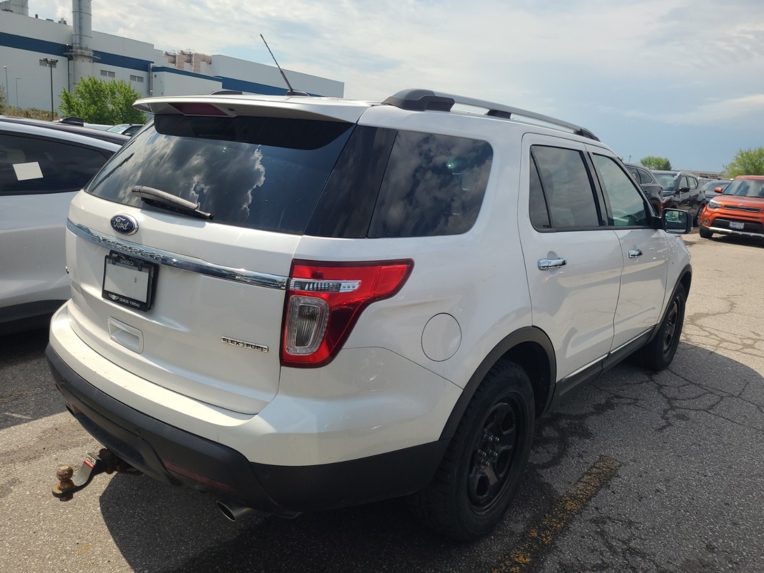 /dreamdriveauto/2013-Ford-Explorer-6175796229022272.jpg