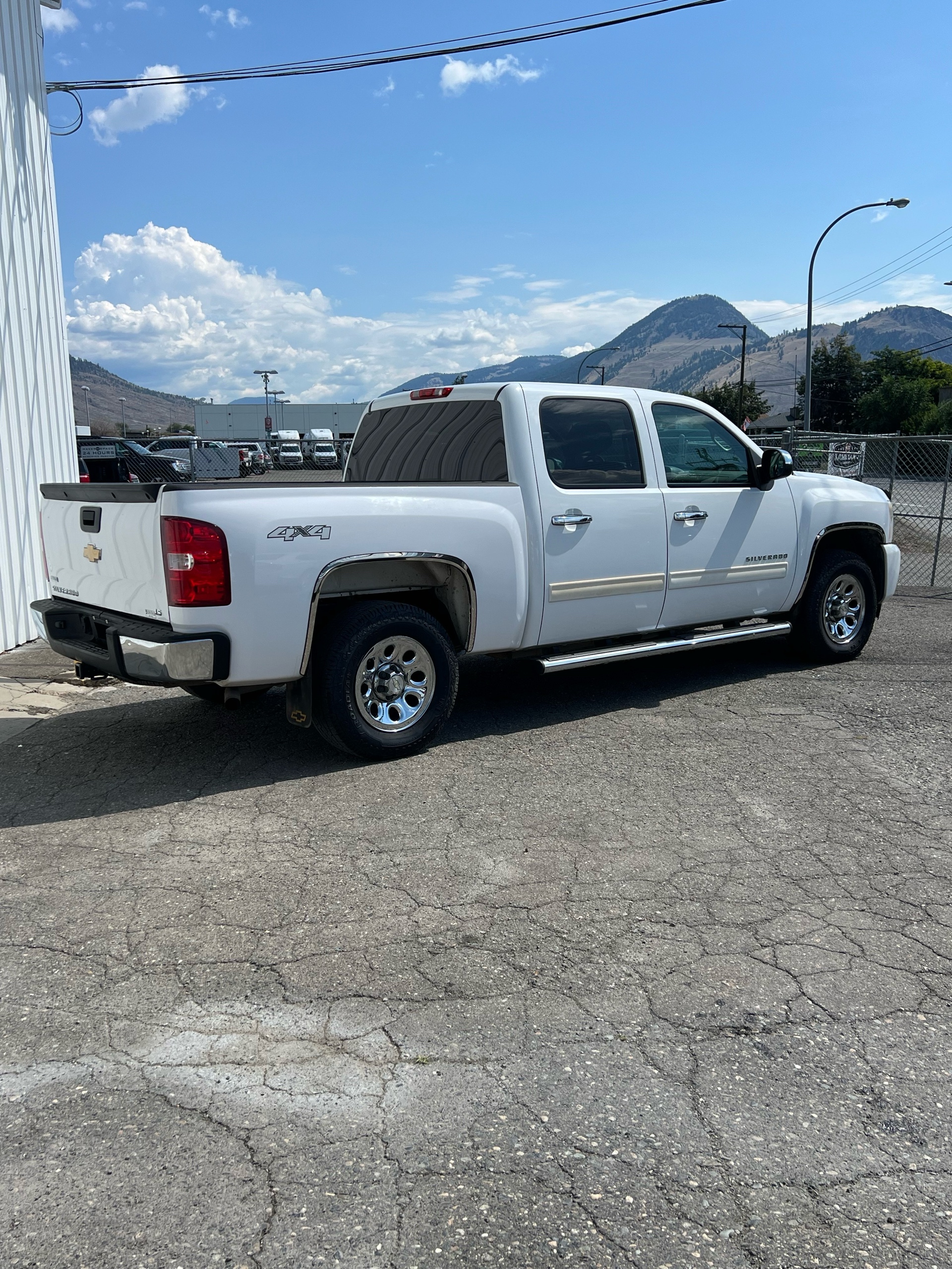 /drivehubautosales/2010-Chevrolet-Silverado1500-4575591470789895.jpg