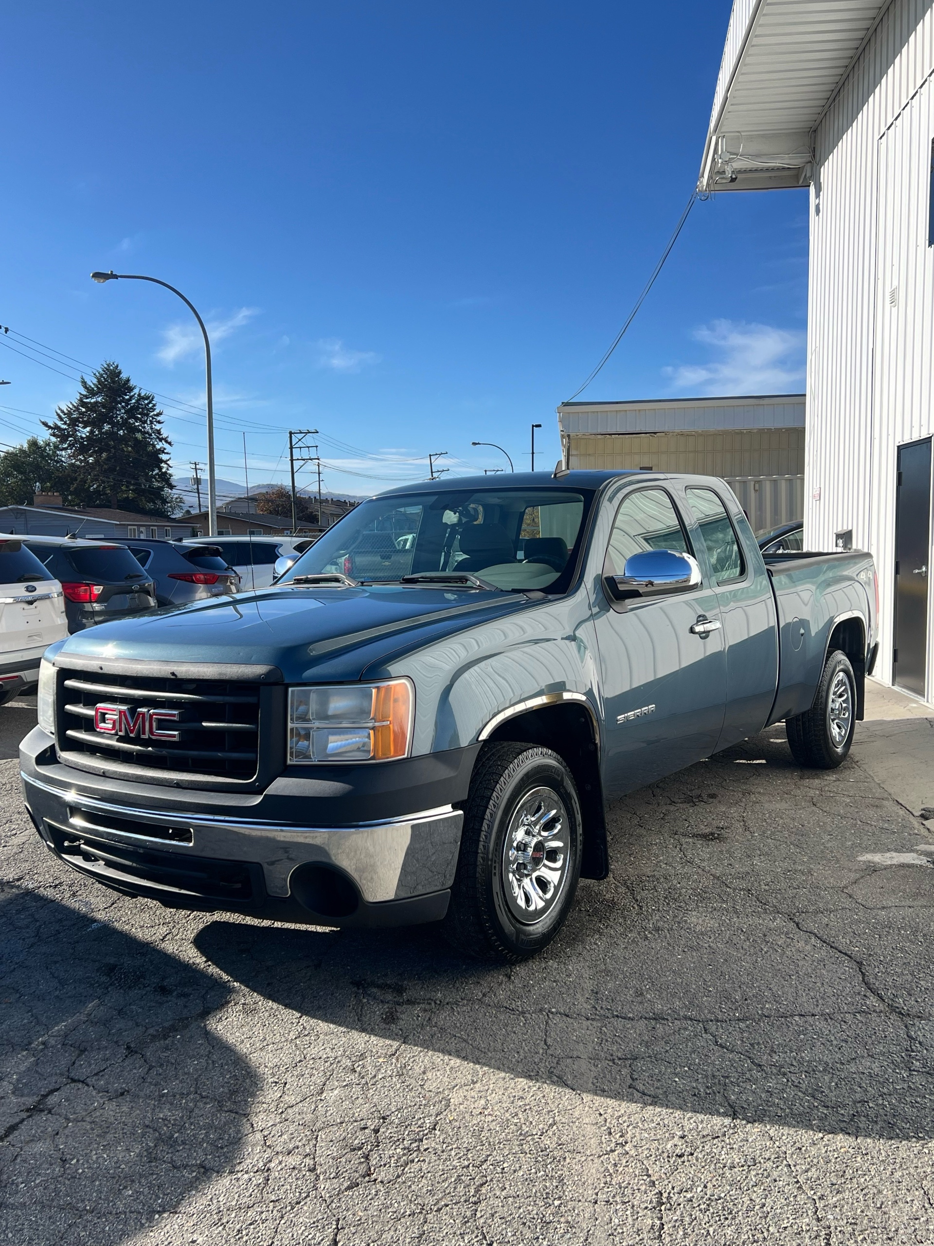 /drivehubautosales/2011-GMC-Sierra1500-2958217219609729.jpg