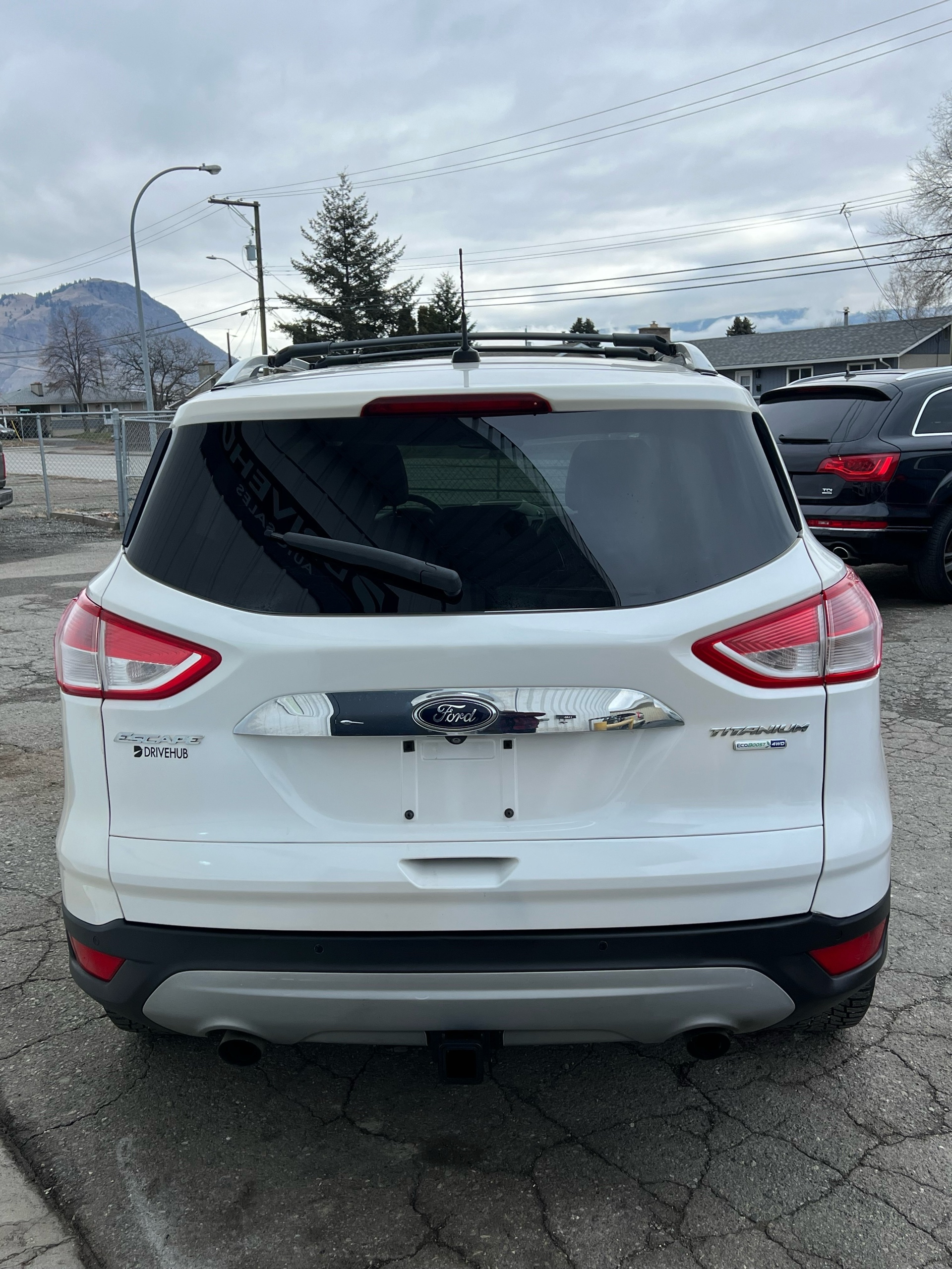 /drivehubautosales/2014-Ford-Escape-6240090651193488.jpg