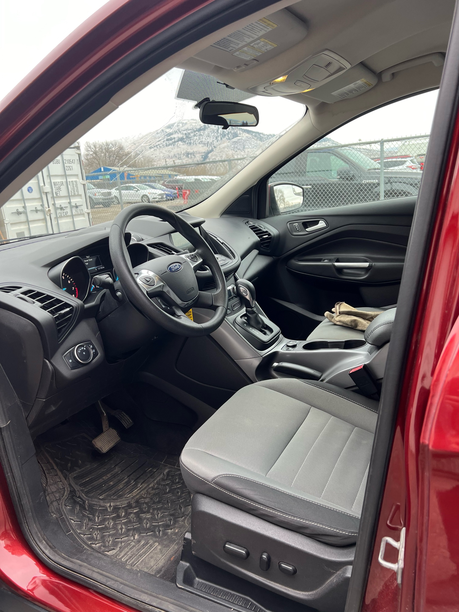/drivehubautosales/2016-Ford-Escape-29074472148810027.jpg