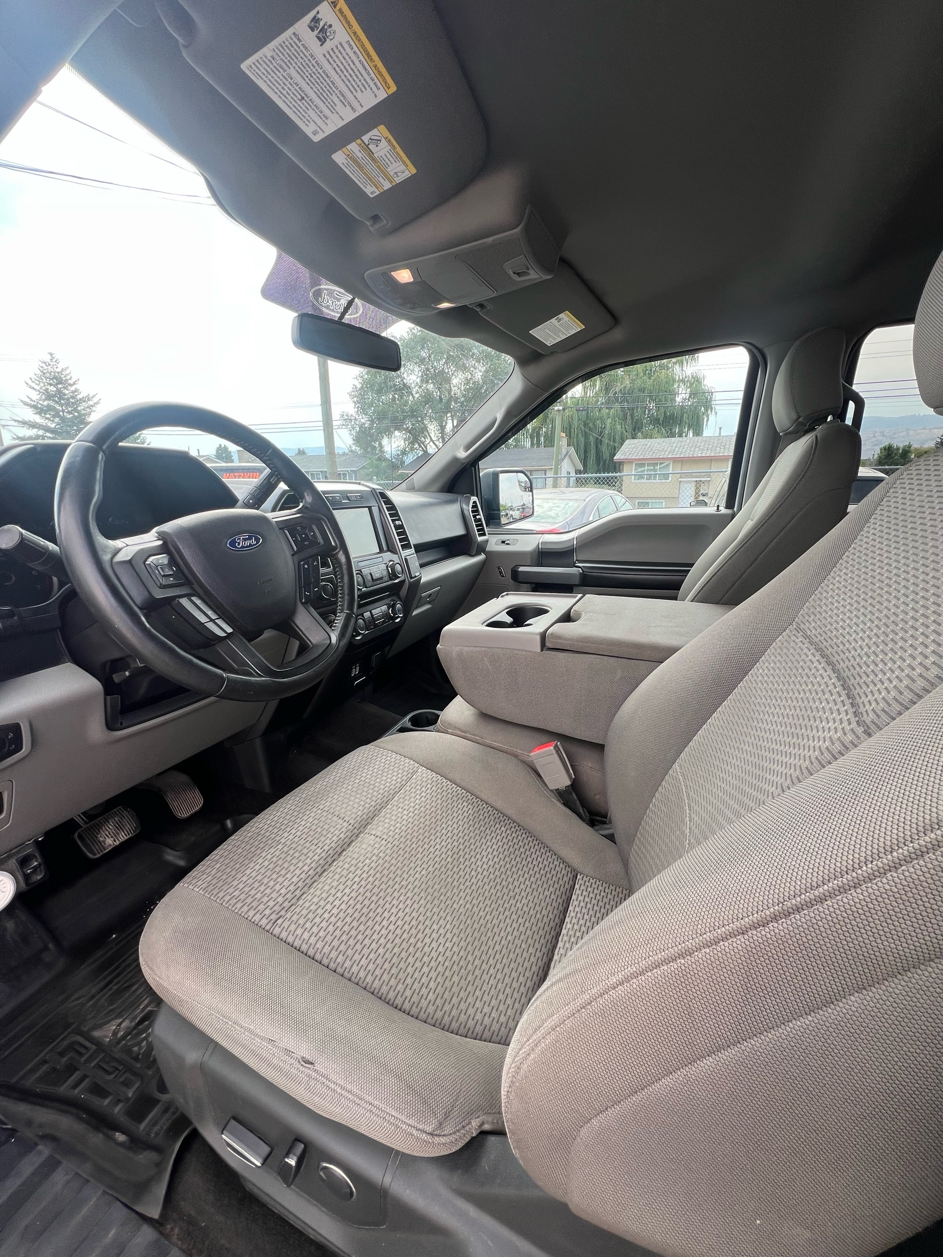 /drivehubautosales/2018-Ford-F-150-8069730806197308.jpg